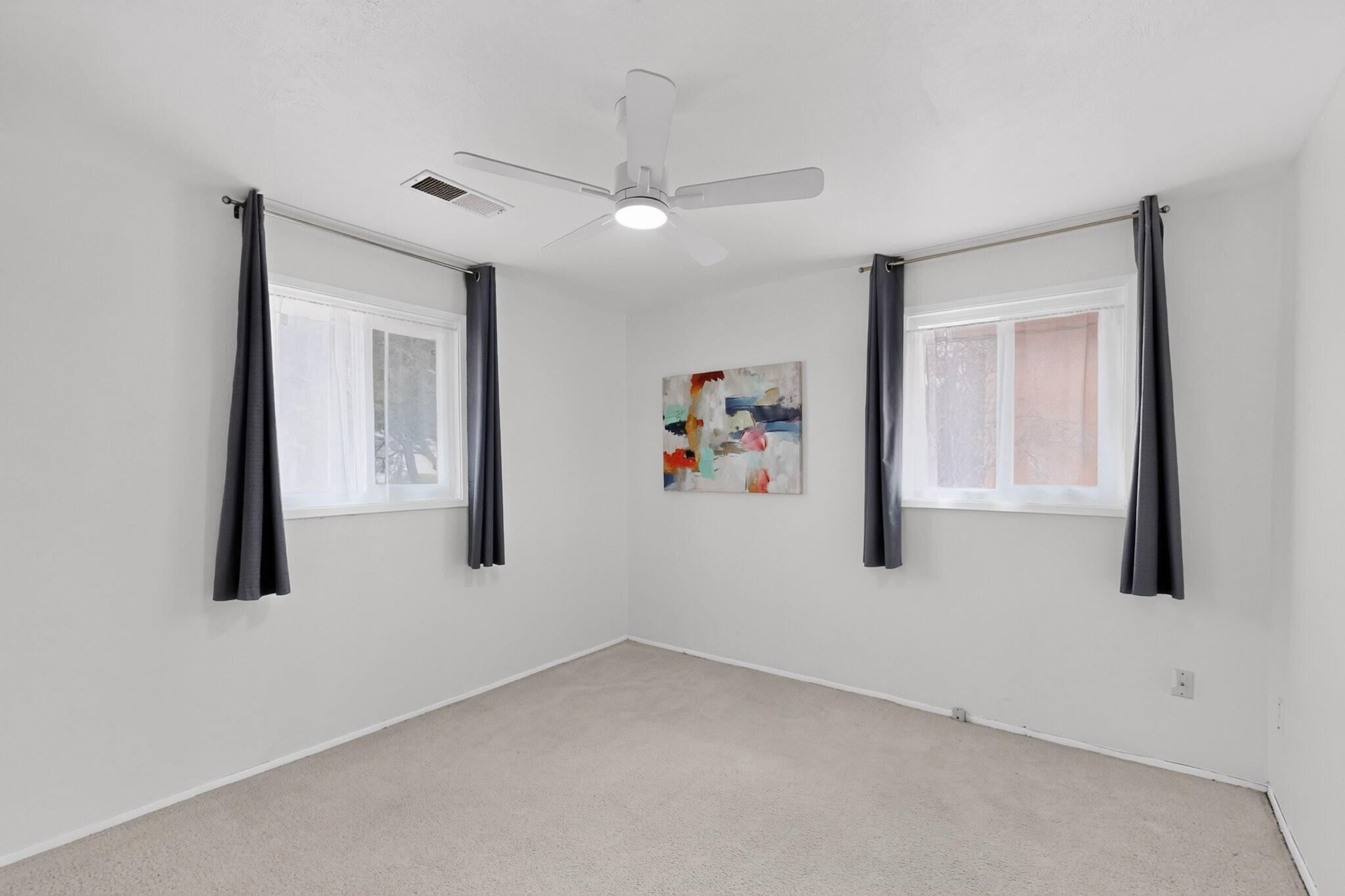 Photo 20 — 2420 Stevens Drive NE