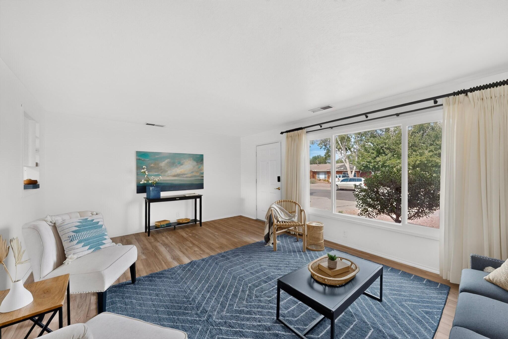 Photo 4 — 2420 Stevens Drive NE