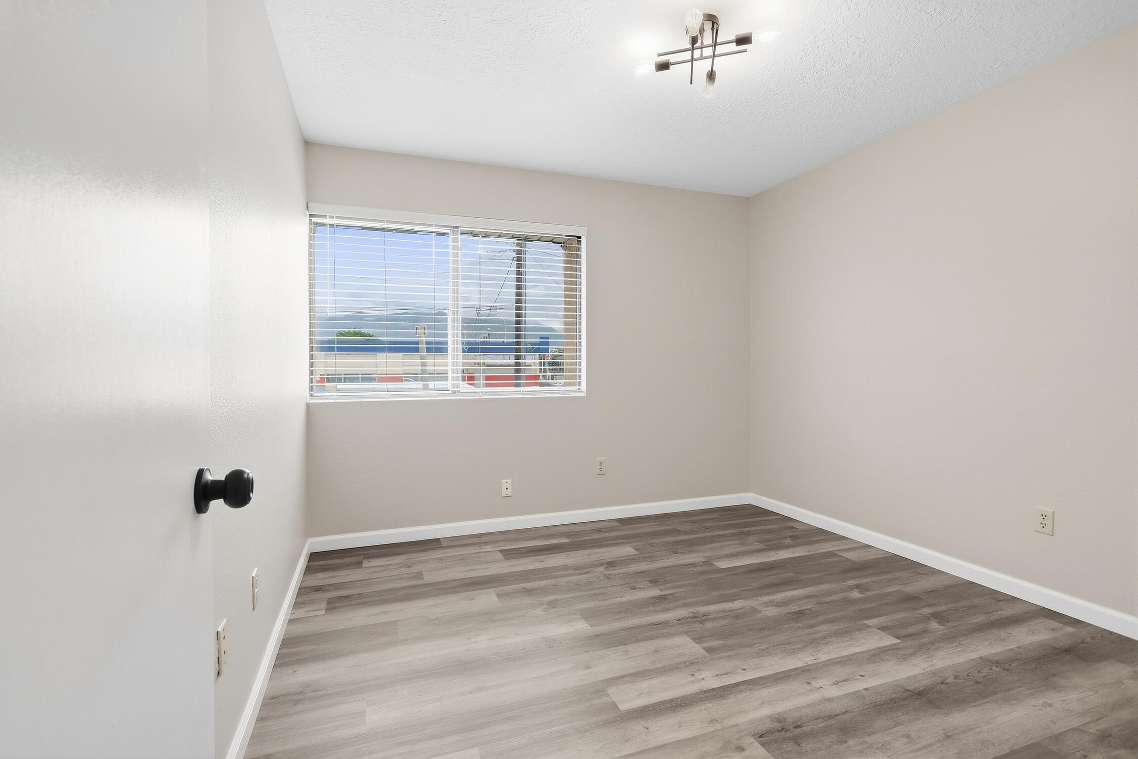 Photo 6 — 8333 Comanche Road NE 2B