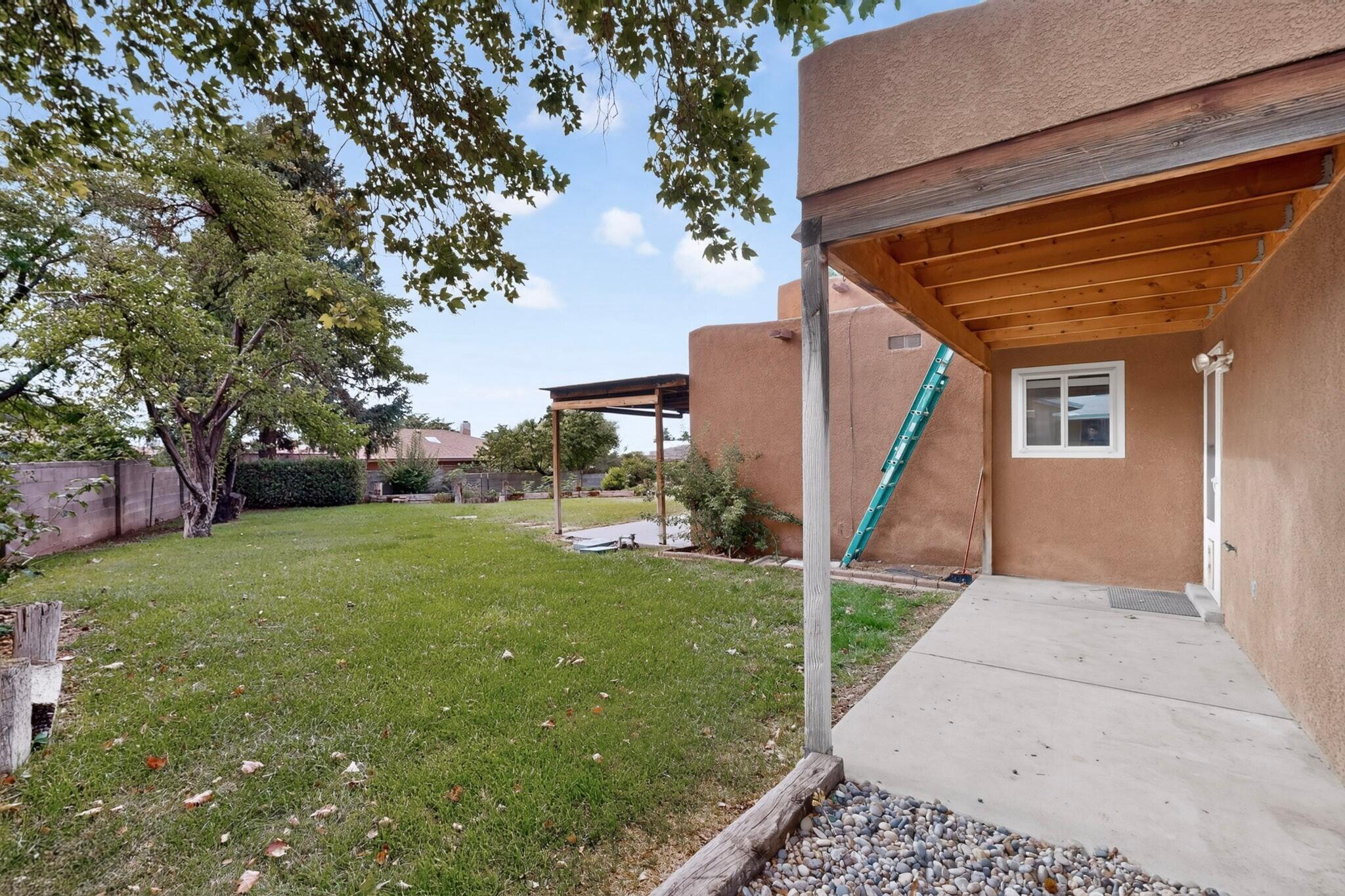 Photo 9 — 12208 Lexington Avenue NE