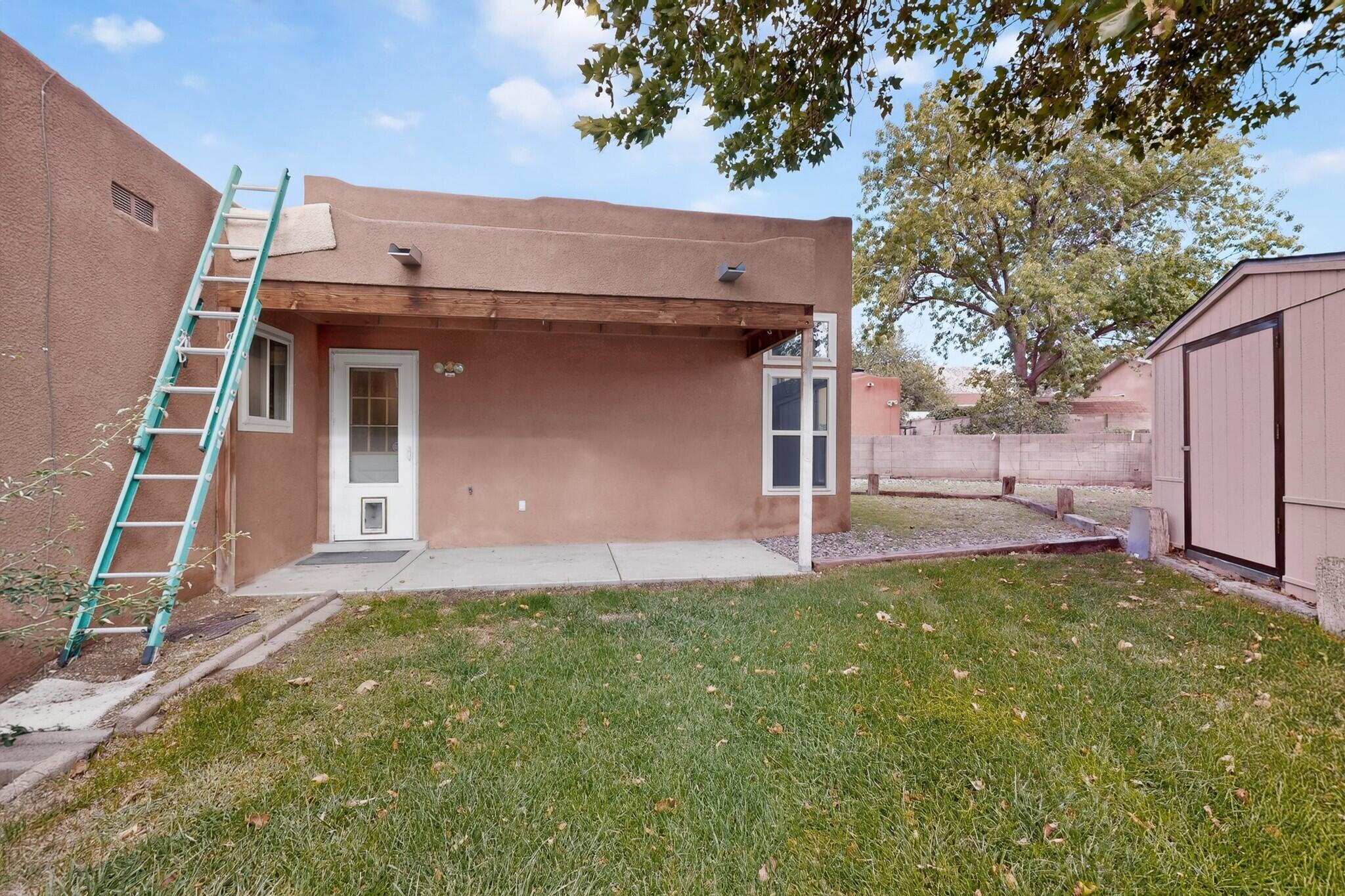 Photo 8 — 12208 Lexington Avenue NE