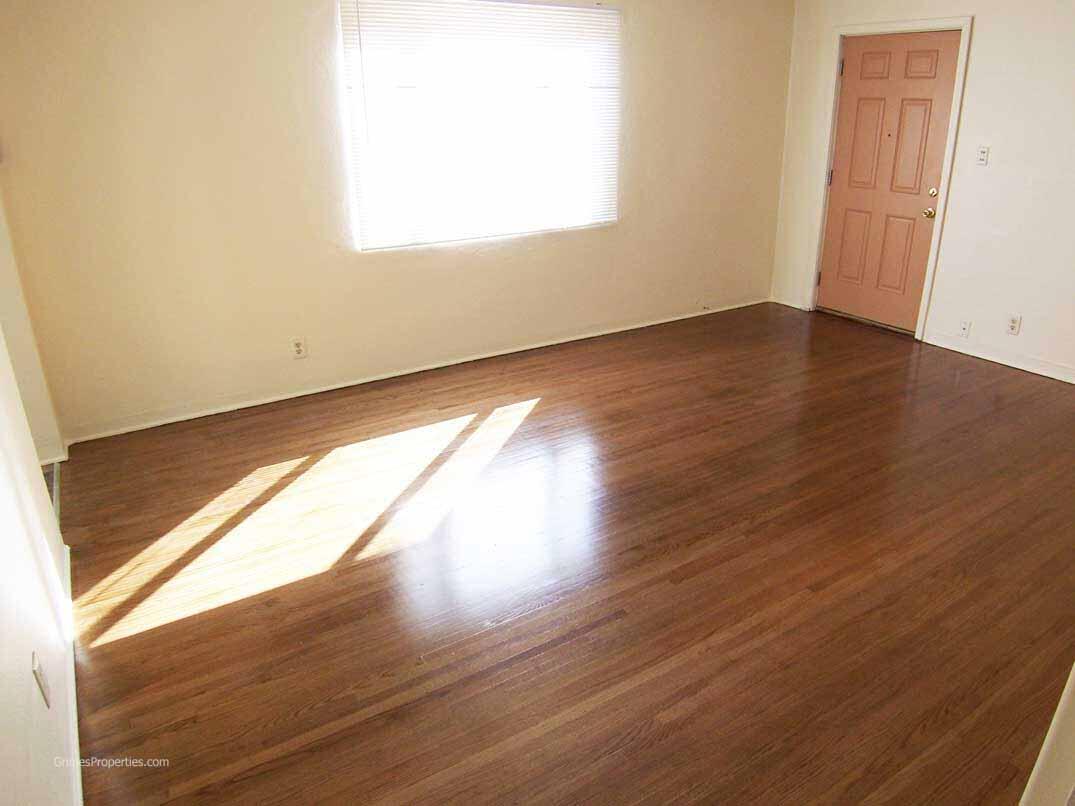 Photo 3 — 620 San Pedro Drive SE