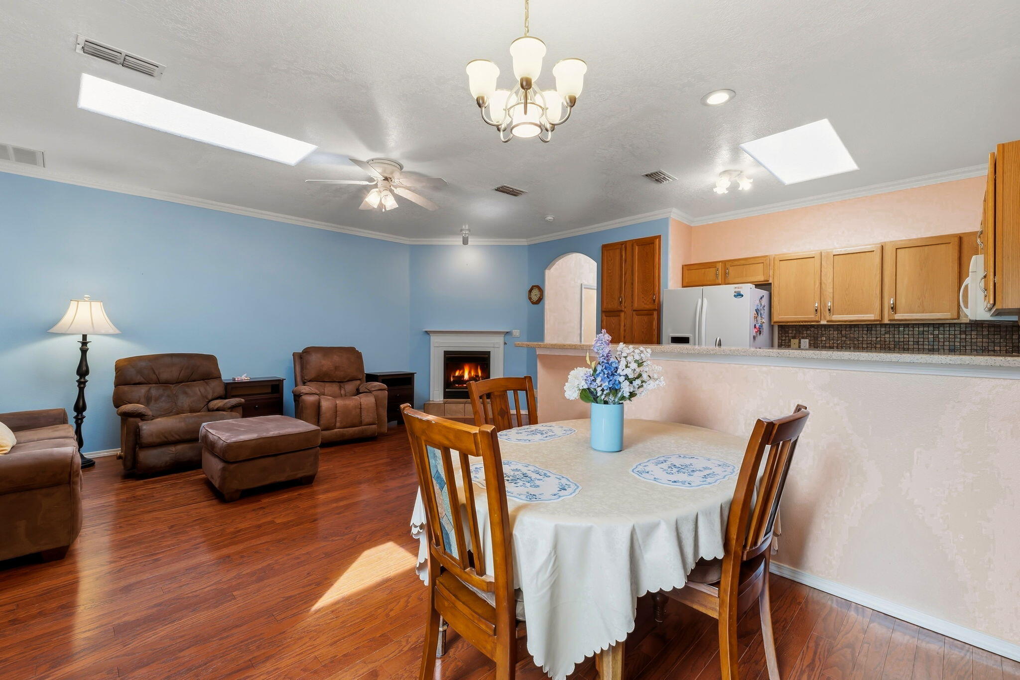 Photo 11 — 4532 Holiday Breeze Place NE