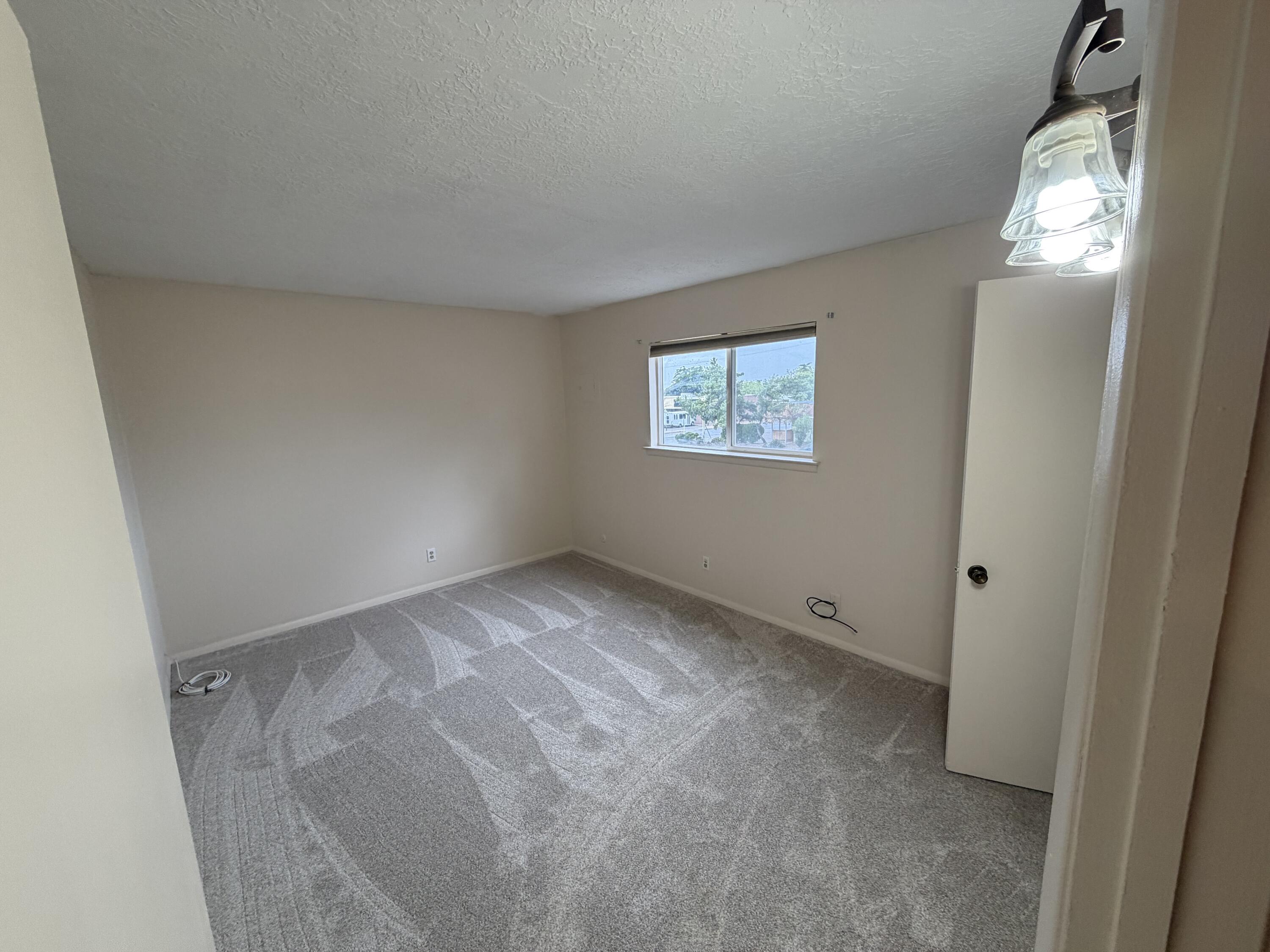Photo 10 — 12009 Stilwell Drive NE APT B