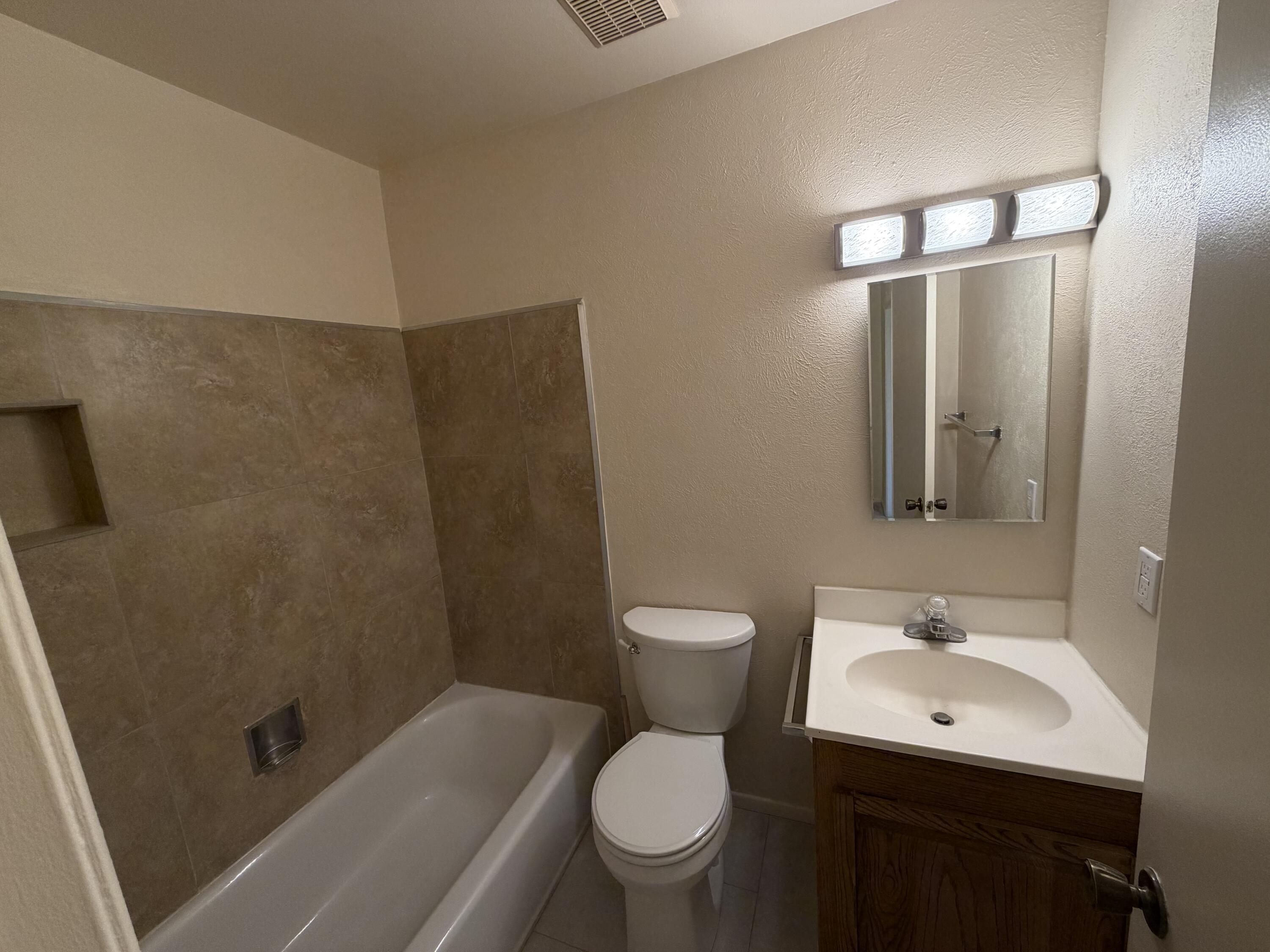 Photo 14 — 12009 Stilwell Drive NE APT B