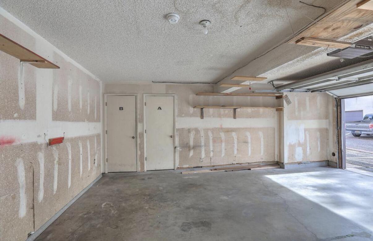Photo 16 — 12009 Stilwell Drive NE APT B