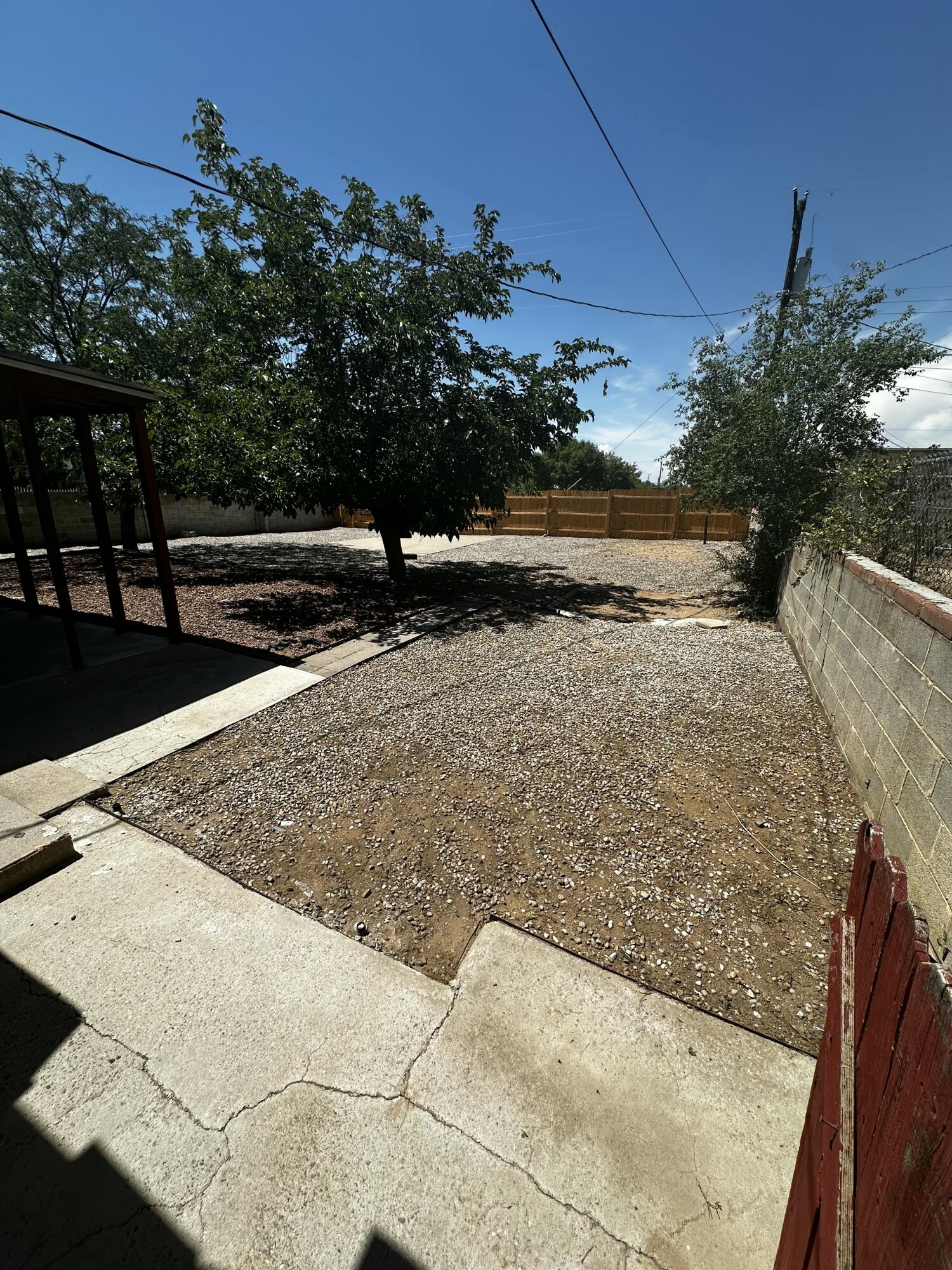 Photo 2 — 1301 Boatright Drive NE