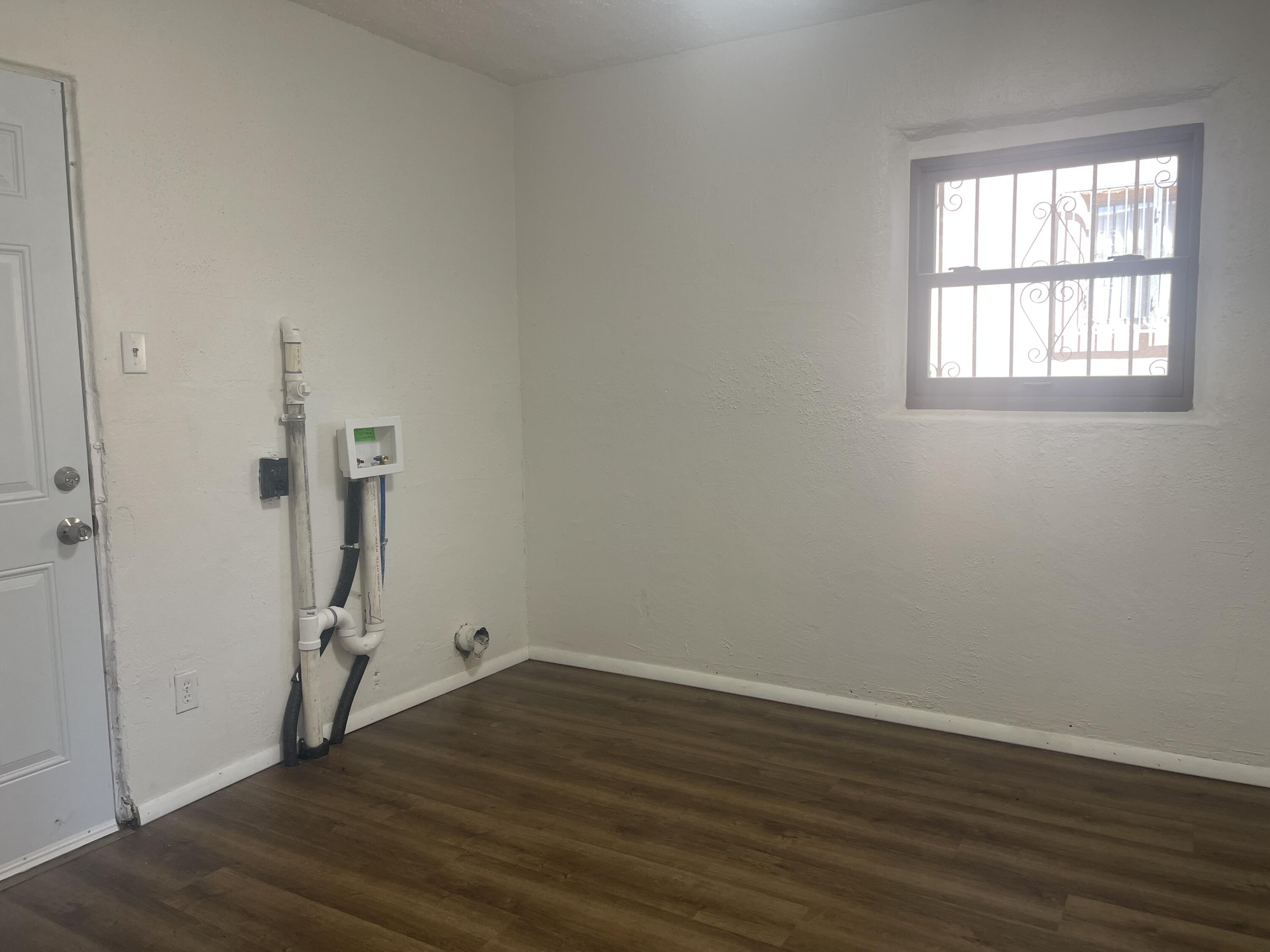Photo 3 — 1301 Boatright Drive NE