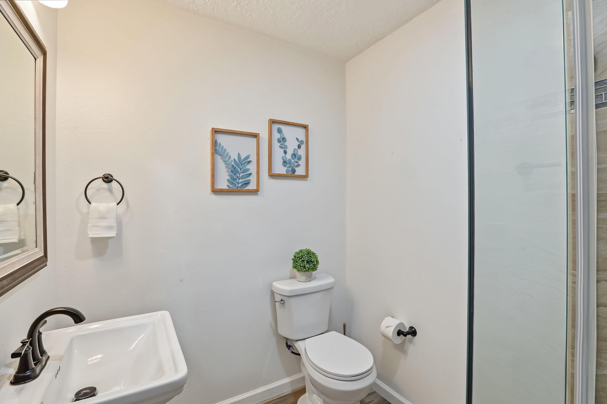 Photo 20 — 30 Tierra Monte Drive NE