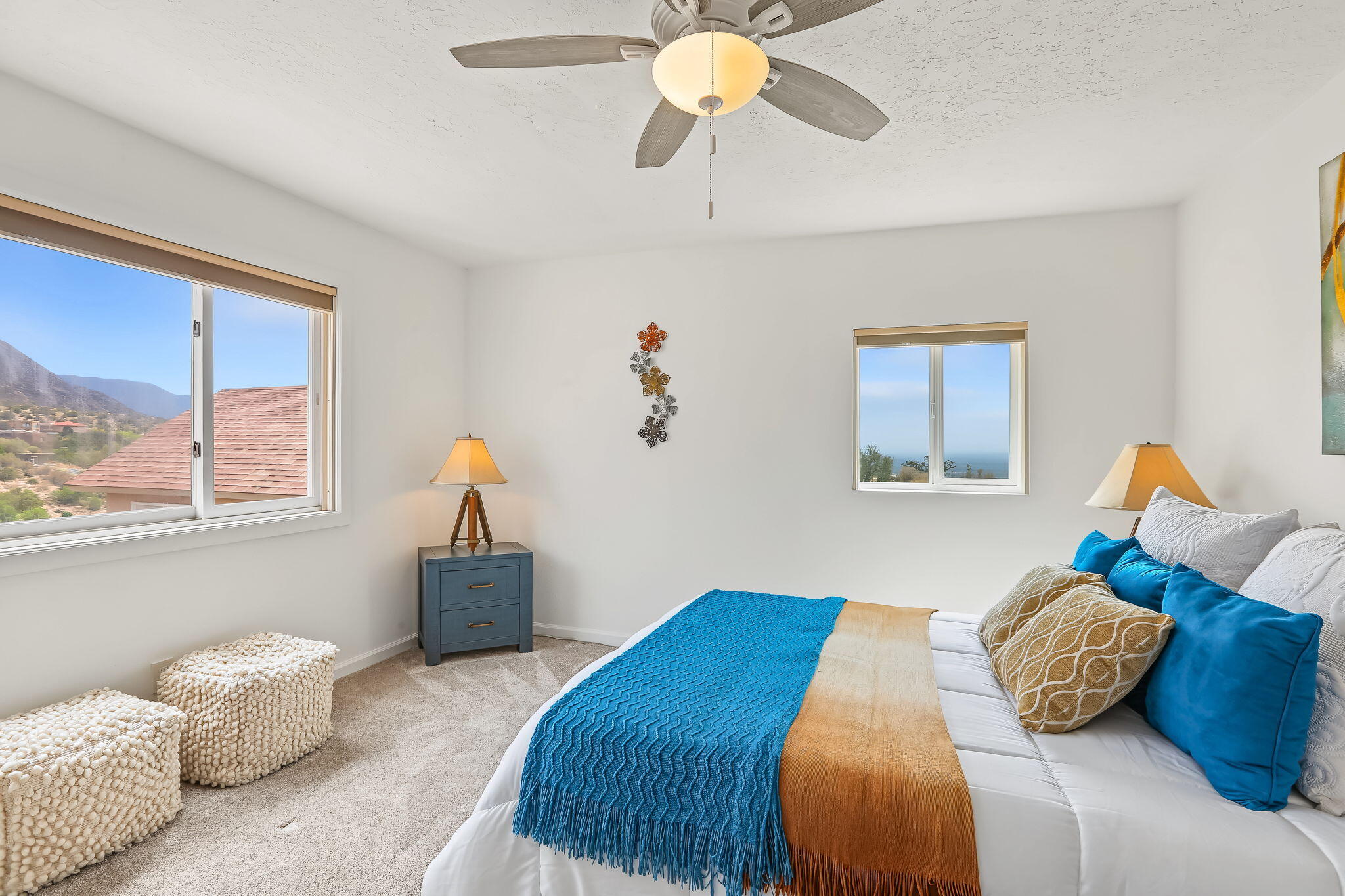 Photo 18 — 30 Tierra Monte Drive NE