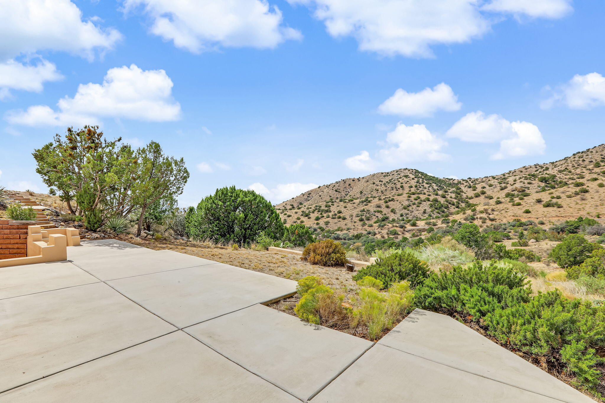 Photo 14 — 30 Tierra Monte Drive NE