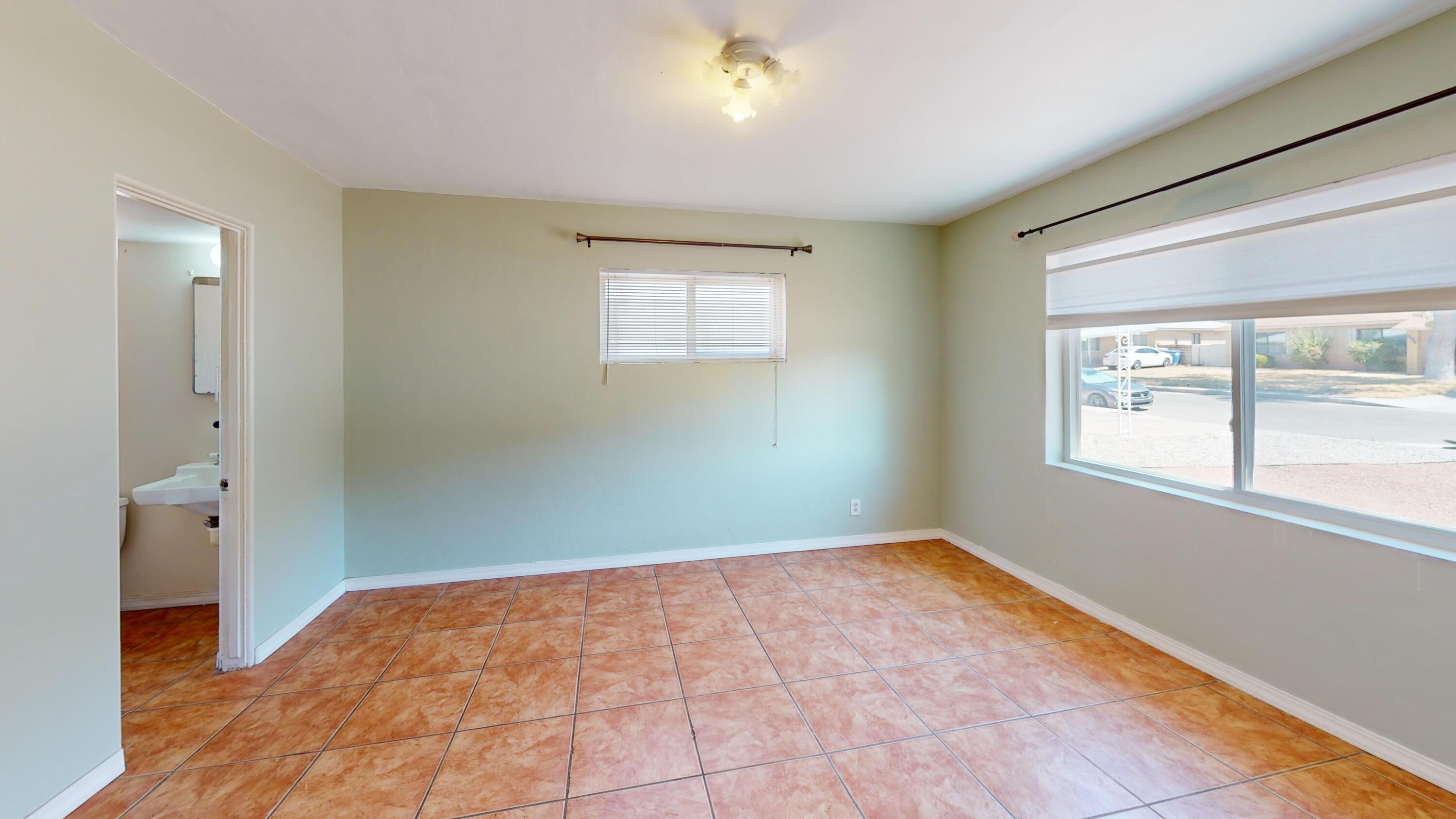 Photo 12 — 2607 General Bradley Street NE