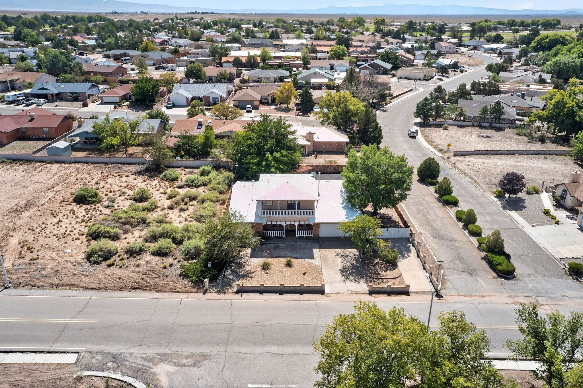 Photo 19 — 1690 Golf Course Road