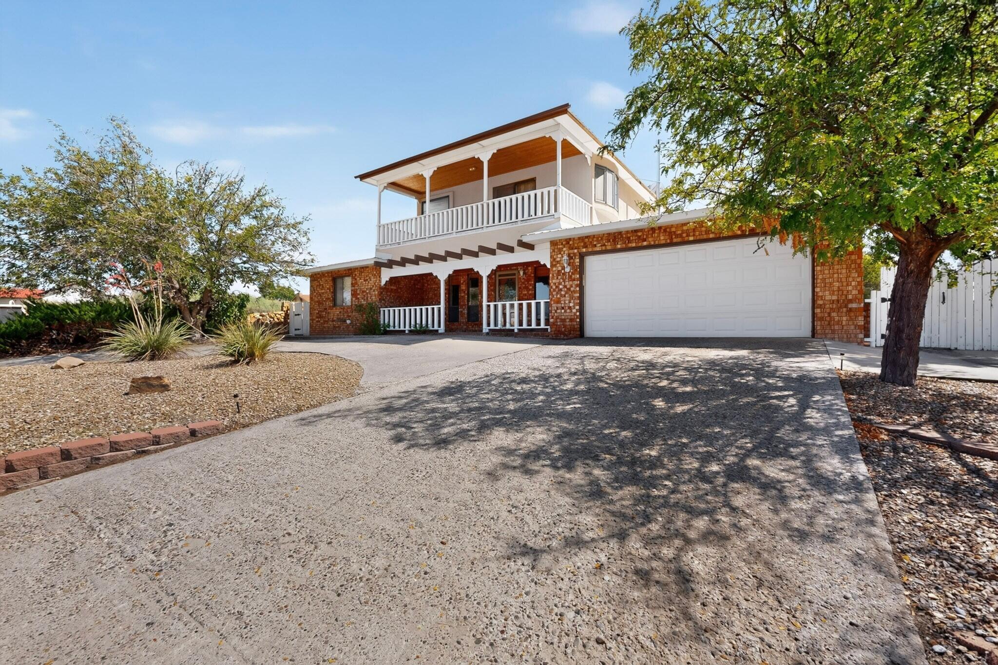 Photo 13 — 1690 Golf Course Road