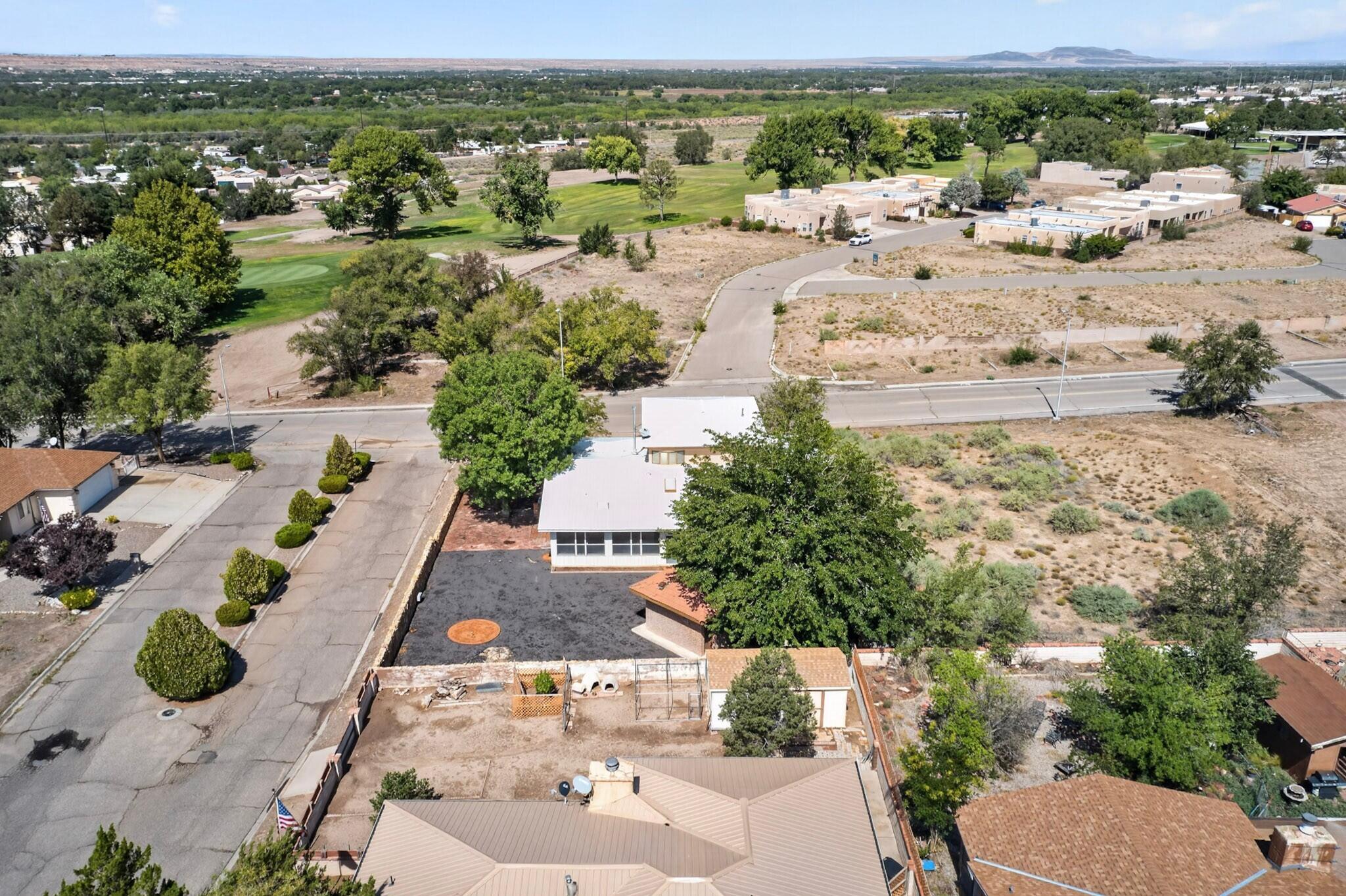 Photo 2 — 1690 Golf Course Road