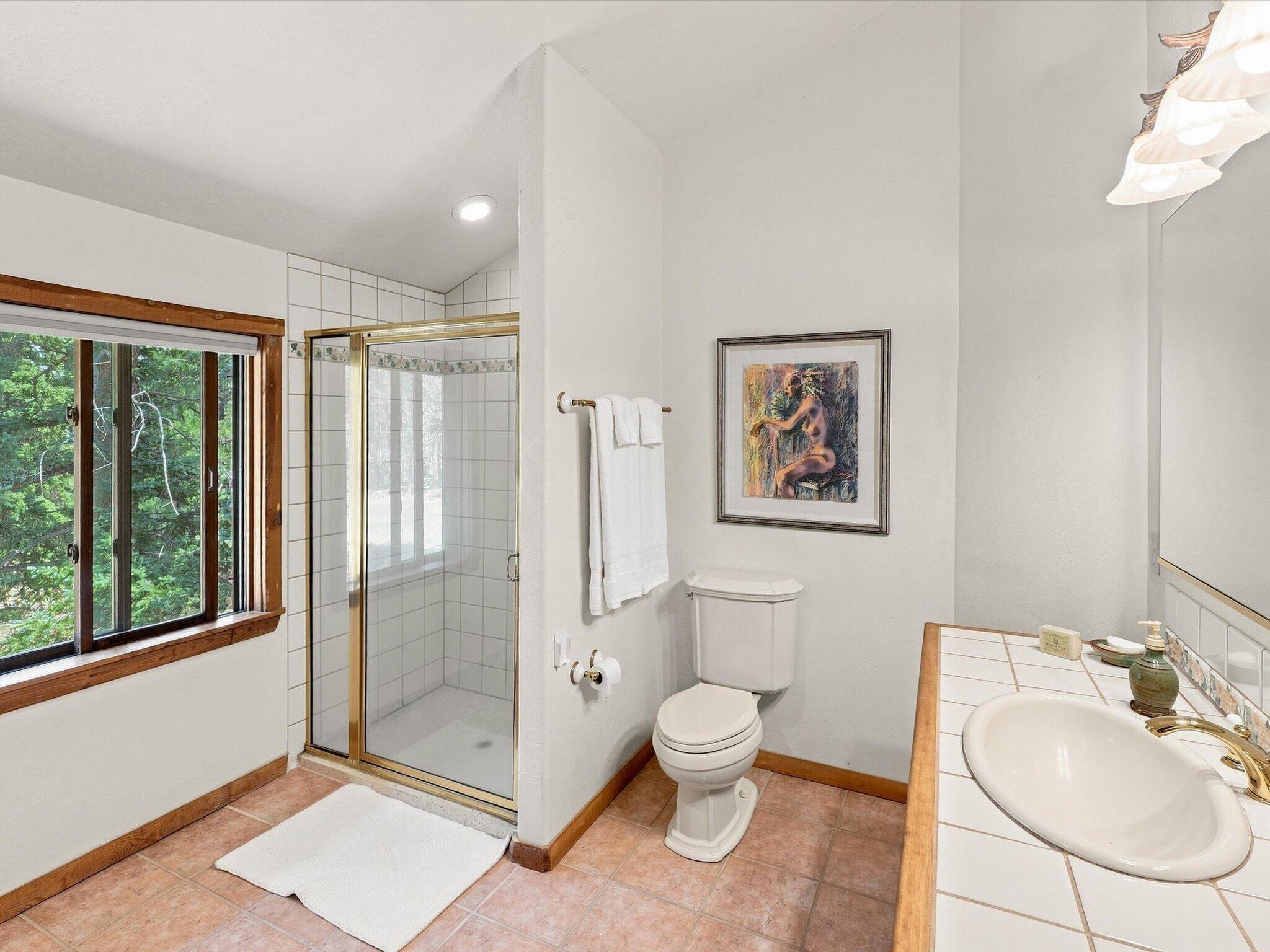 Photo 3 — 156 Valle Escondido Road