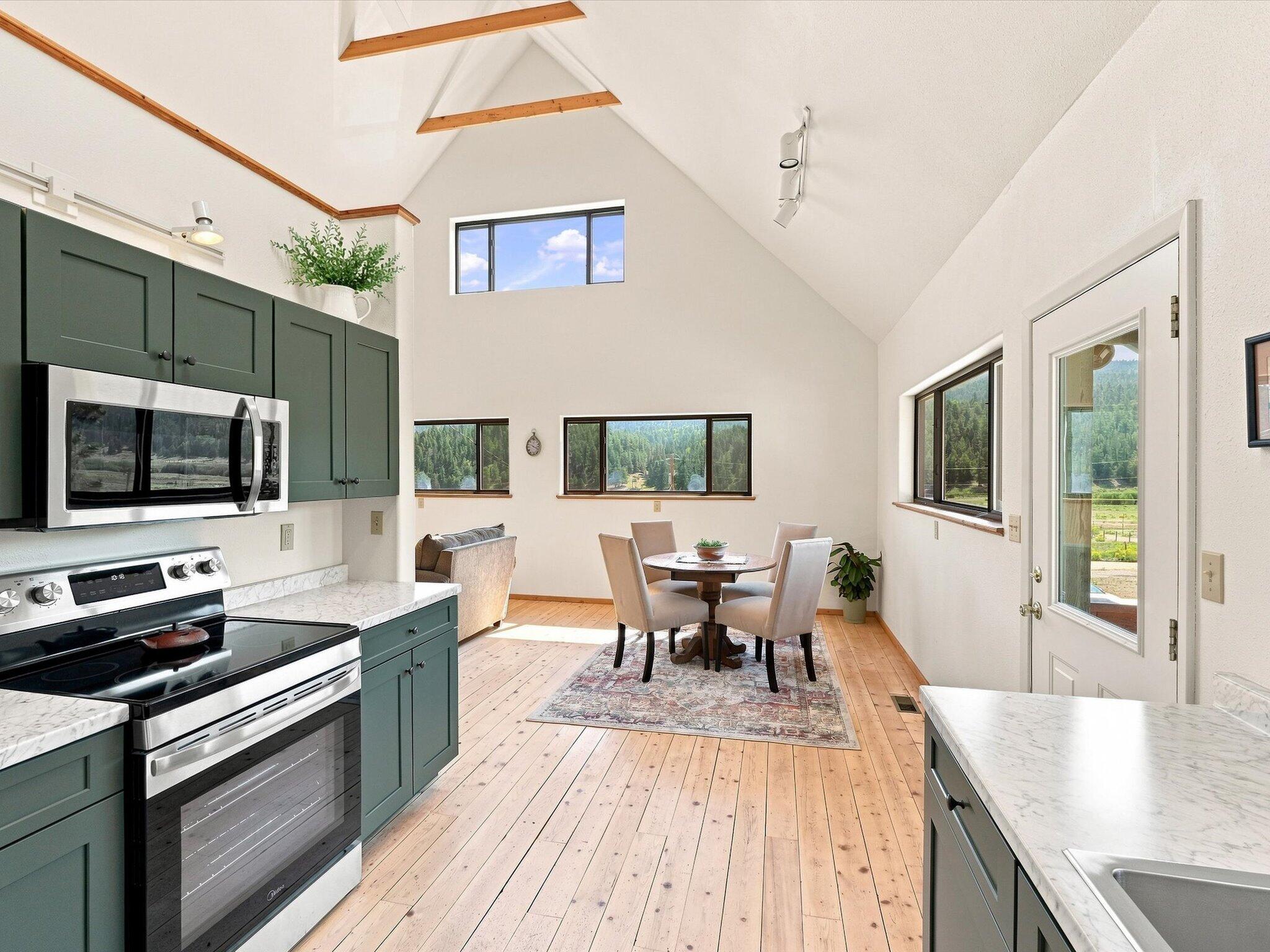 Photo 12 — 156 Valle Escondido Road