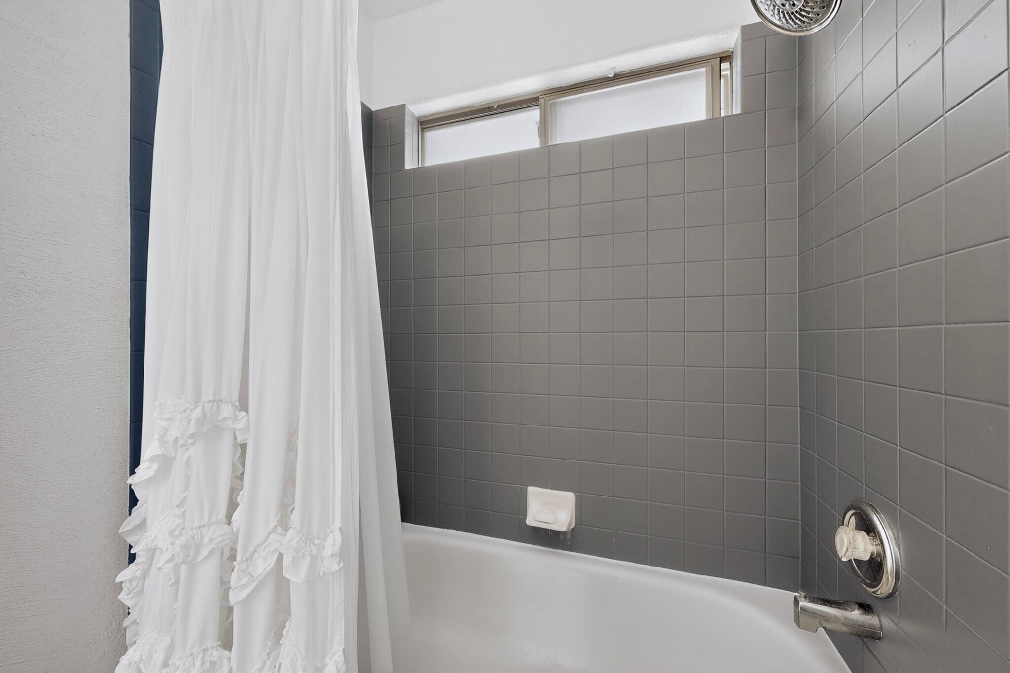 Photo 16 — 10819 Chicobush Drive NW