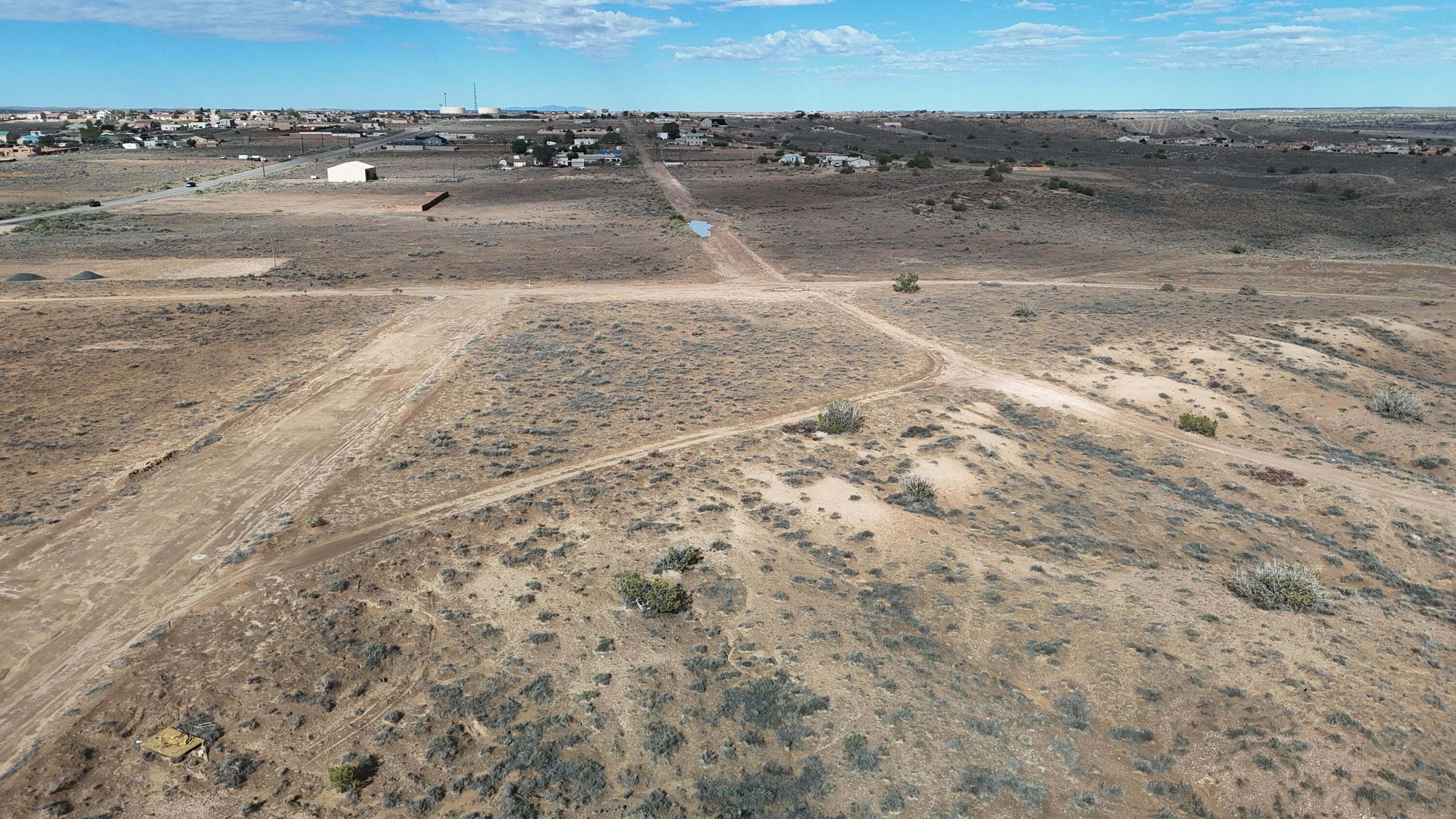 Photo 13 — 1332 Fig Loop NE