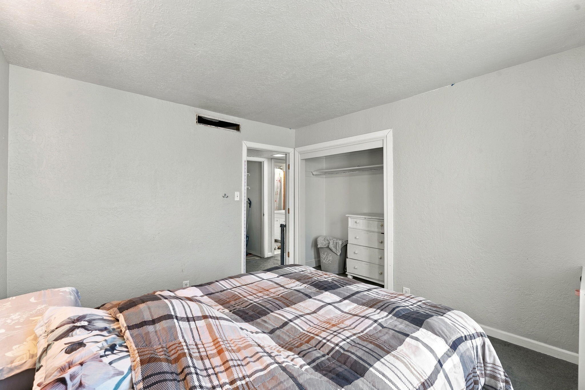 Photo 14 — 117 Clifton Avenue SE
