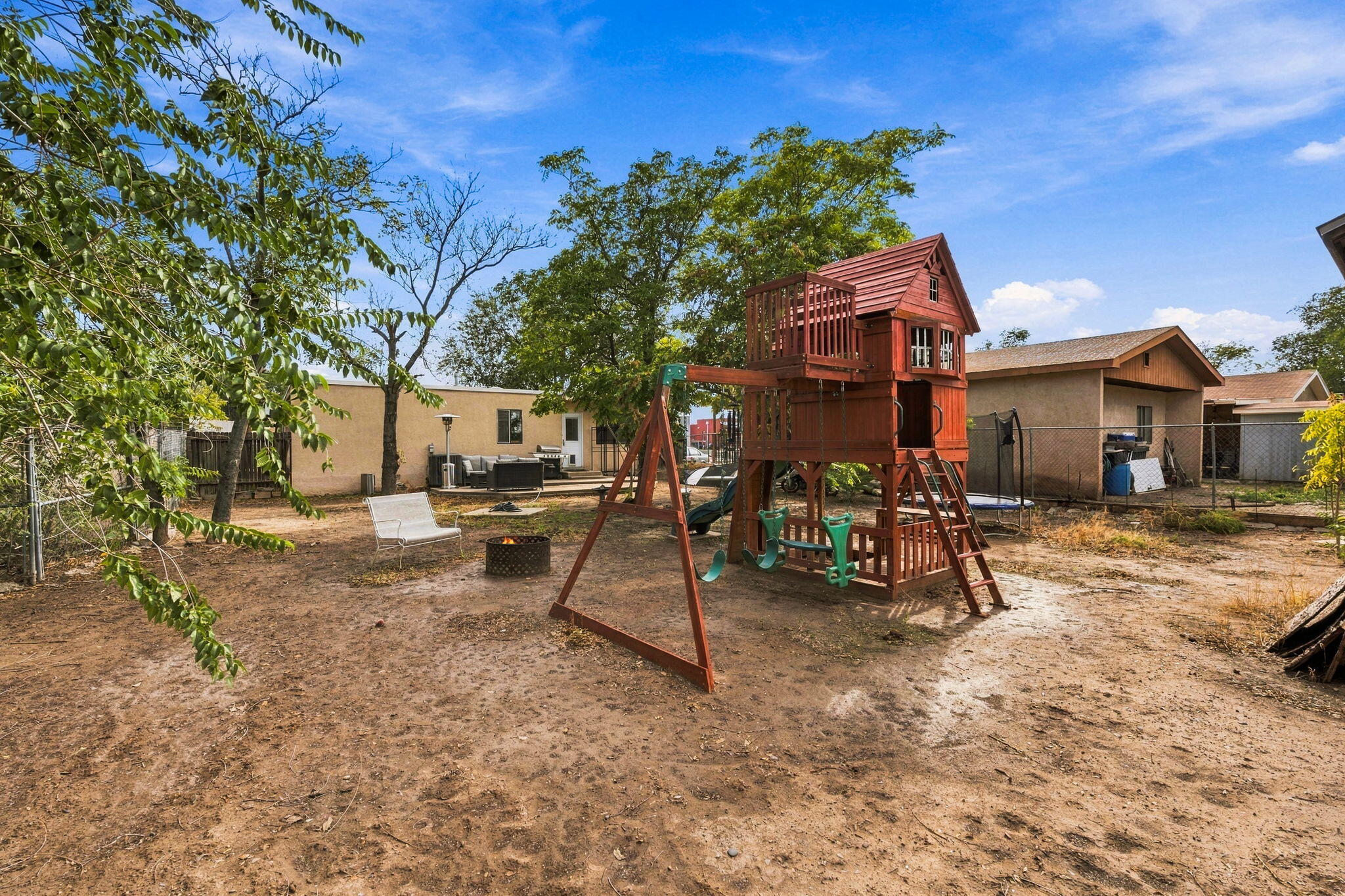 Photo 4 — 117 Clifton Avenue SE