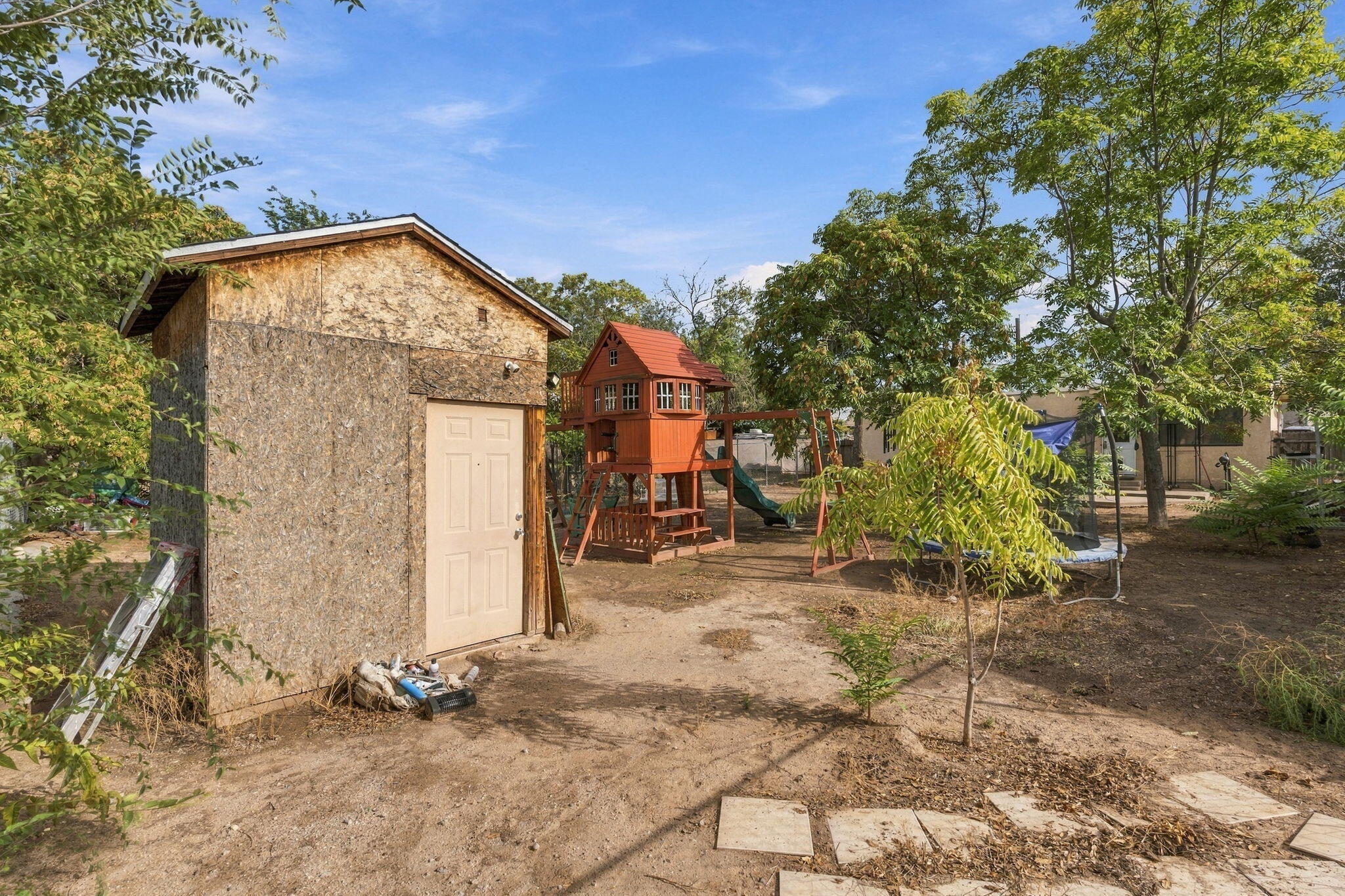 Photo 3 — 117 Clifton Avenue SE