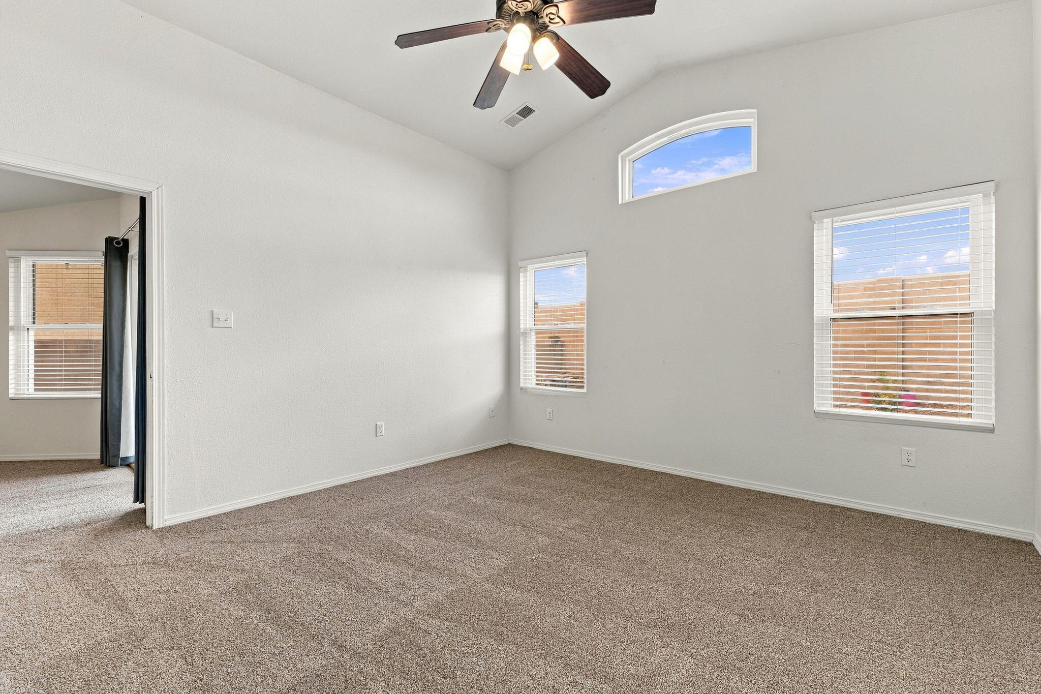 Photo 18 — 3732 Oasis Springs Road NE