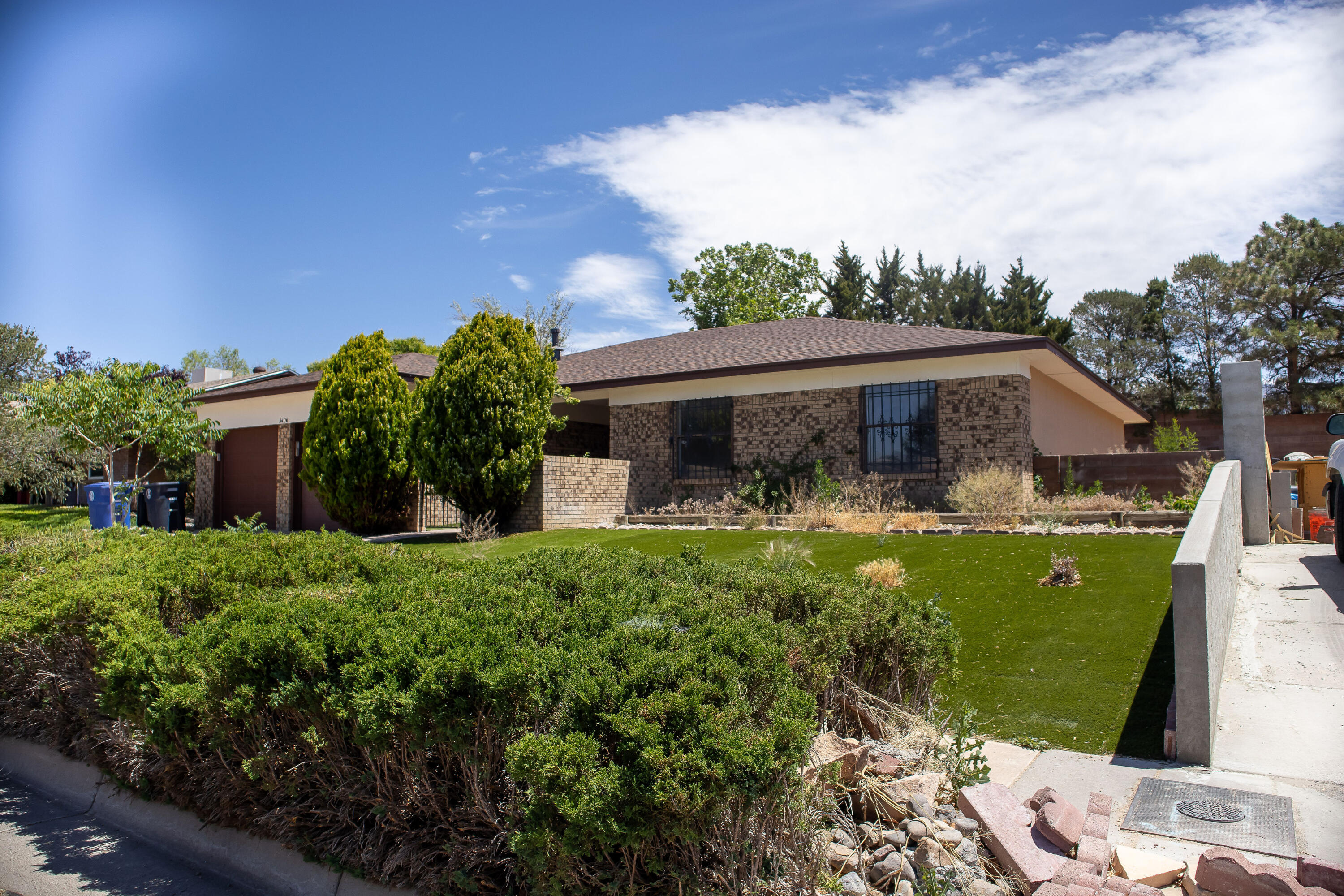Photo 6 — 5406 Edwards Drive NE
