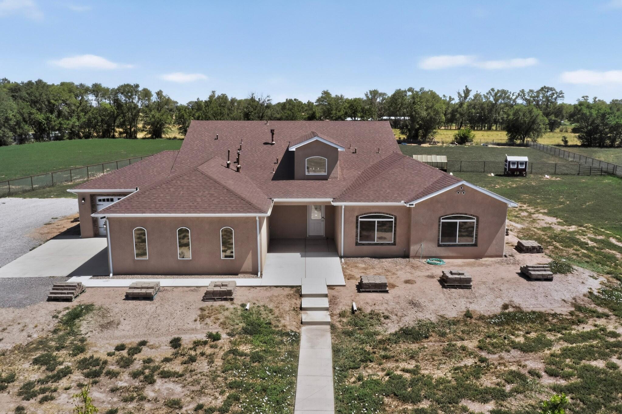 5 Eli Court, Belen, NM 87002