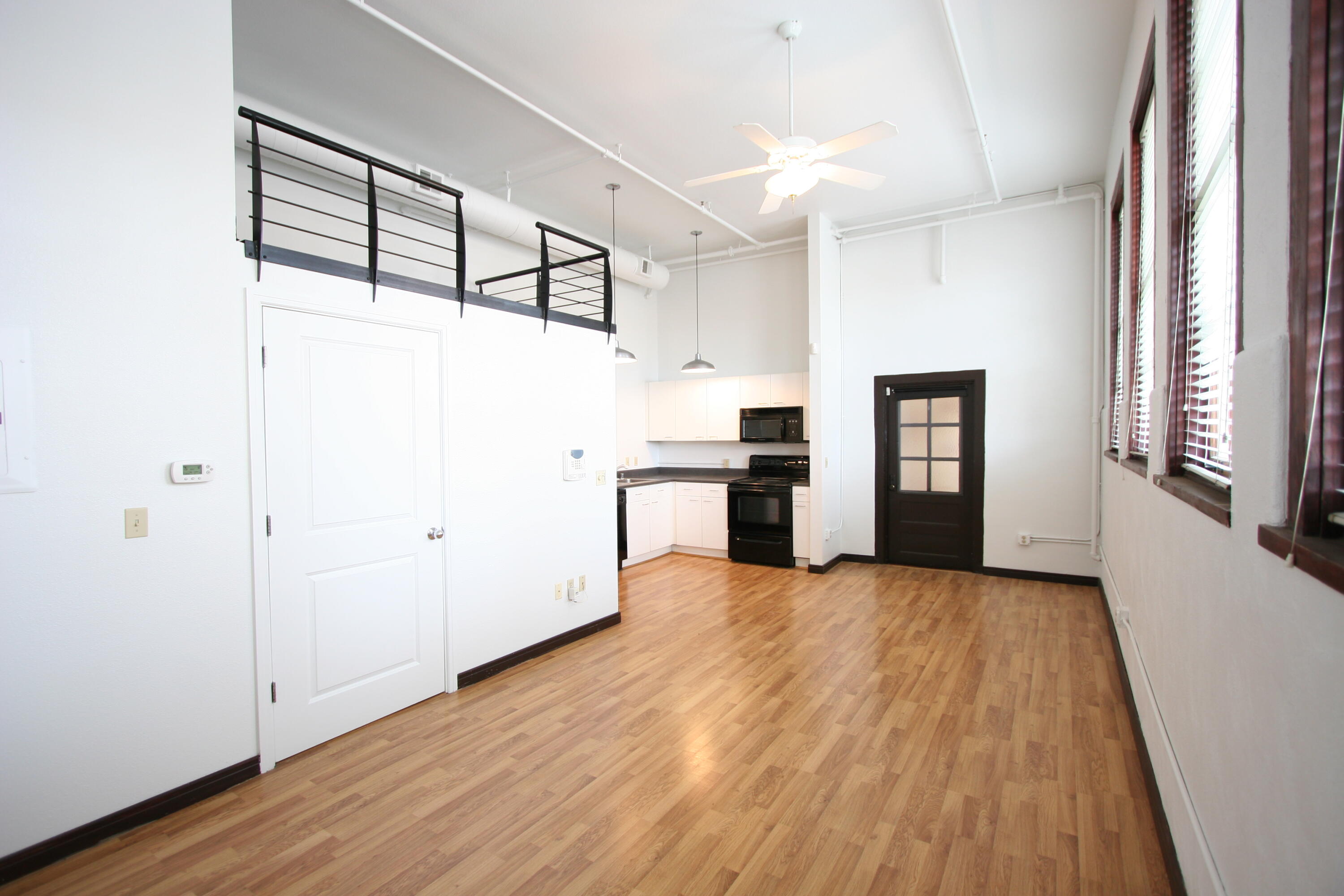 Photo 9 — 301 Central Avenue NE 117