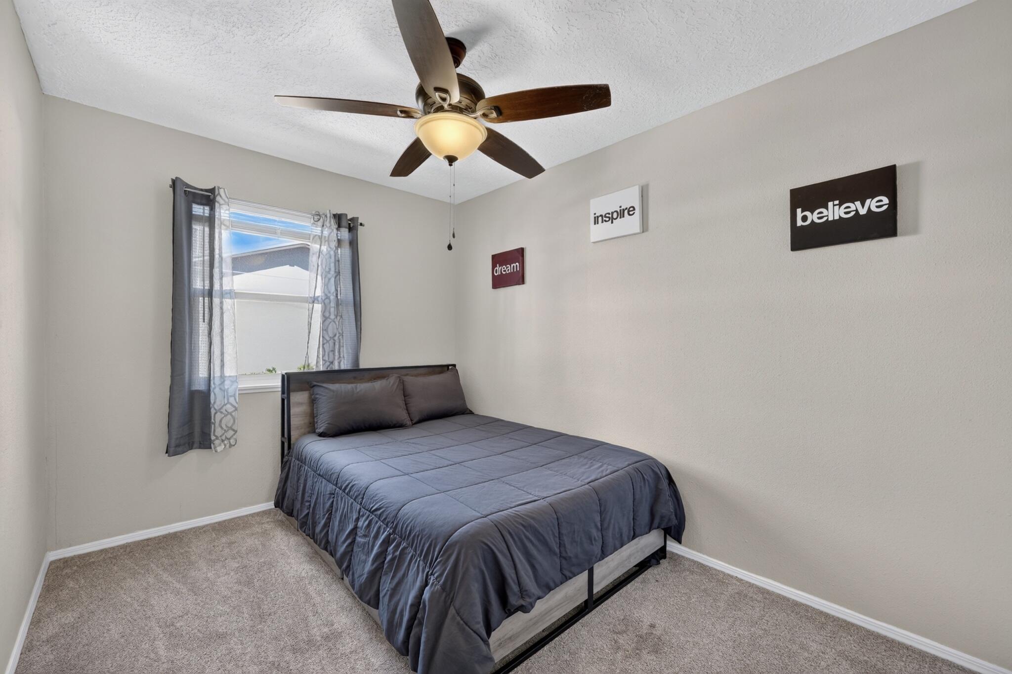 Photo 15 — 609 Grecian Lane NW