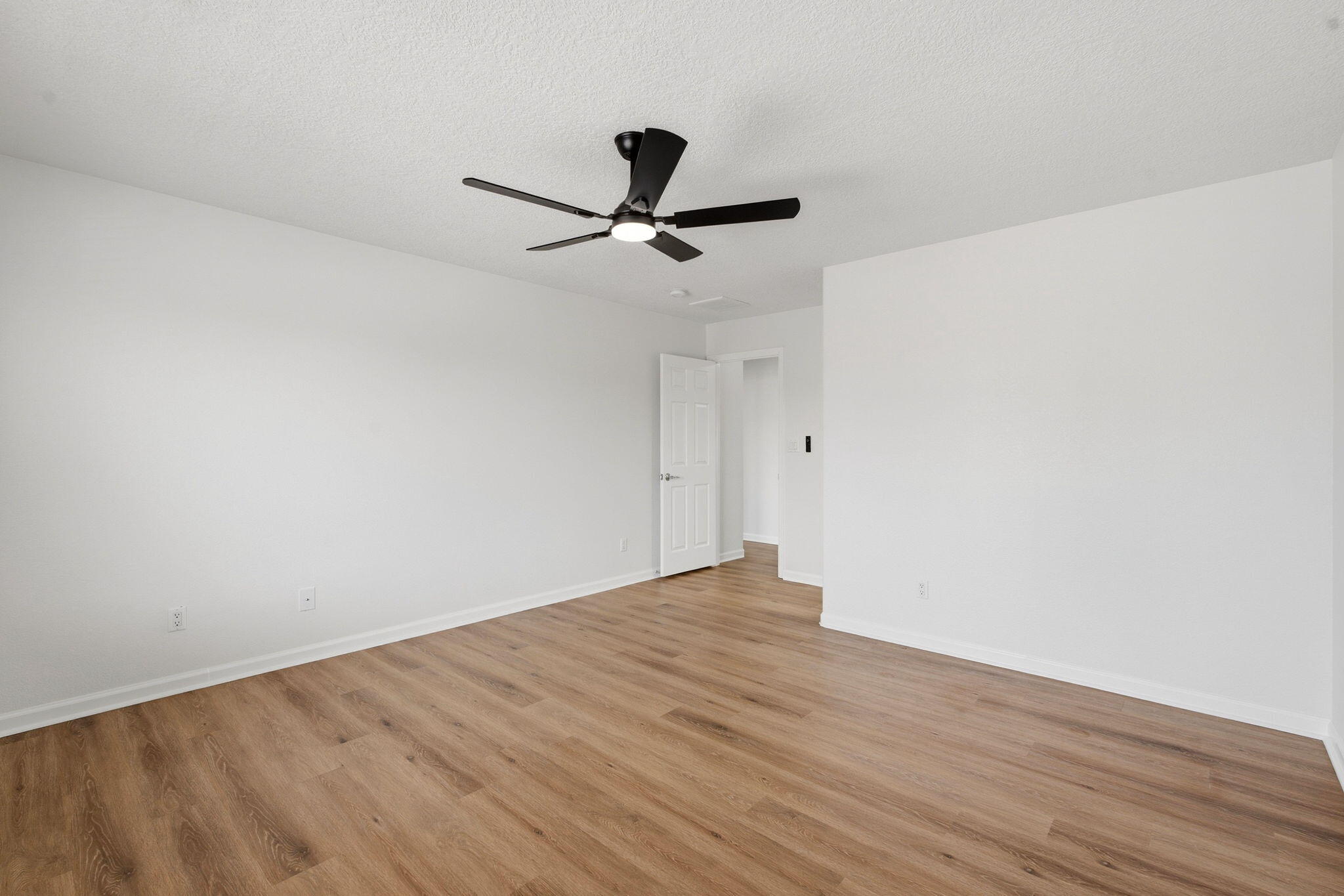 Photo 12 — 1308 Summer Breeze Drive NW