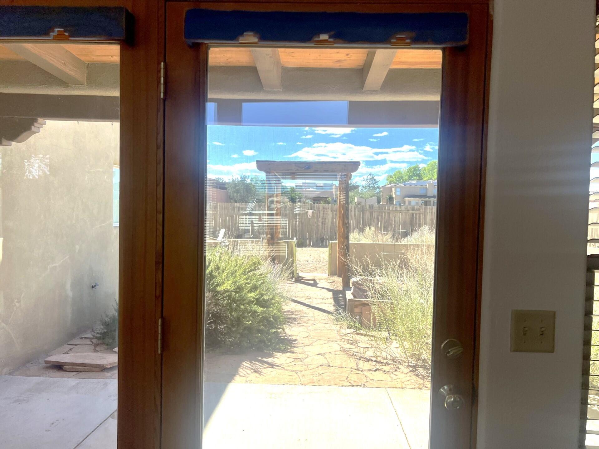Photo 14 — 3105 Demavend Road NE