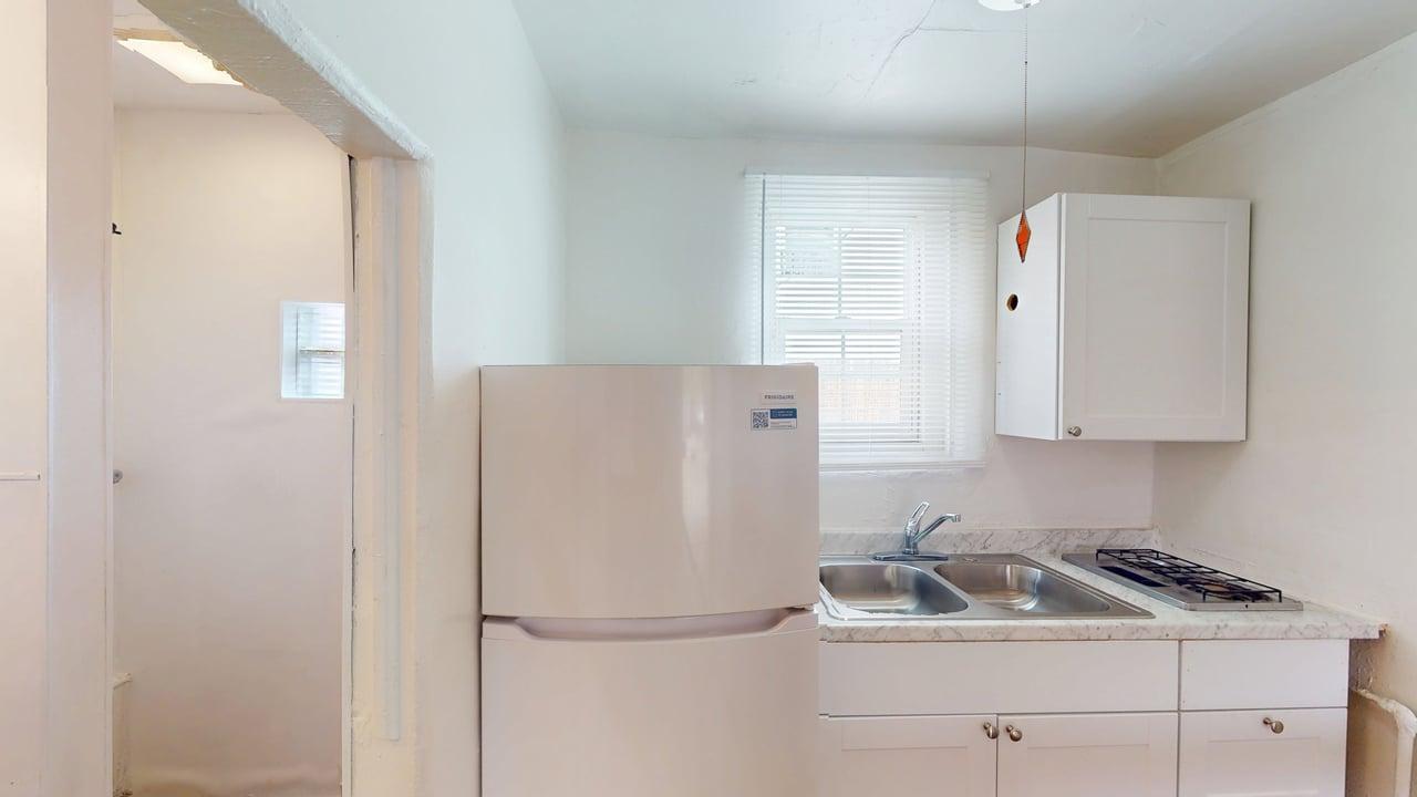 Photo 10 — 7524 2nd Street NW