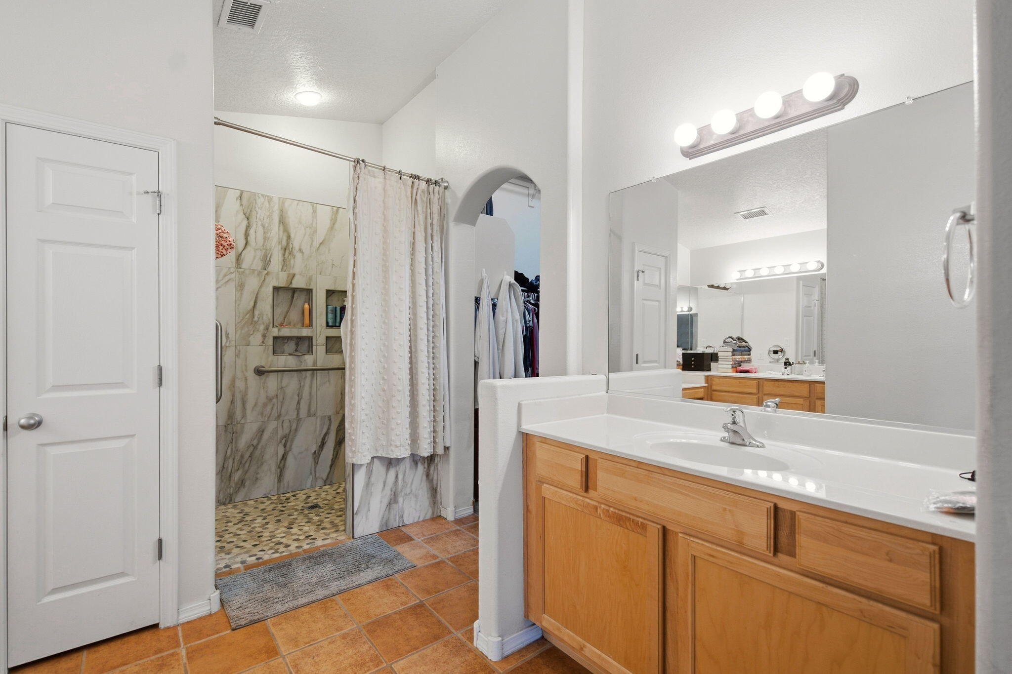 Photo 15 — 2509 Flagstone Road NE