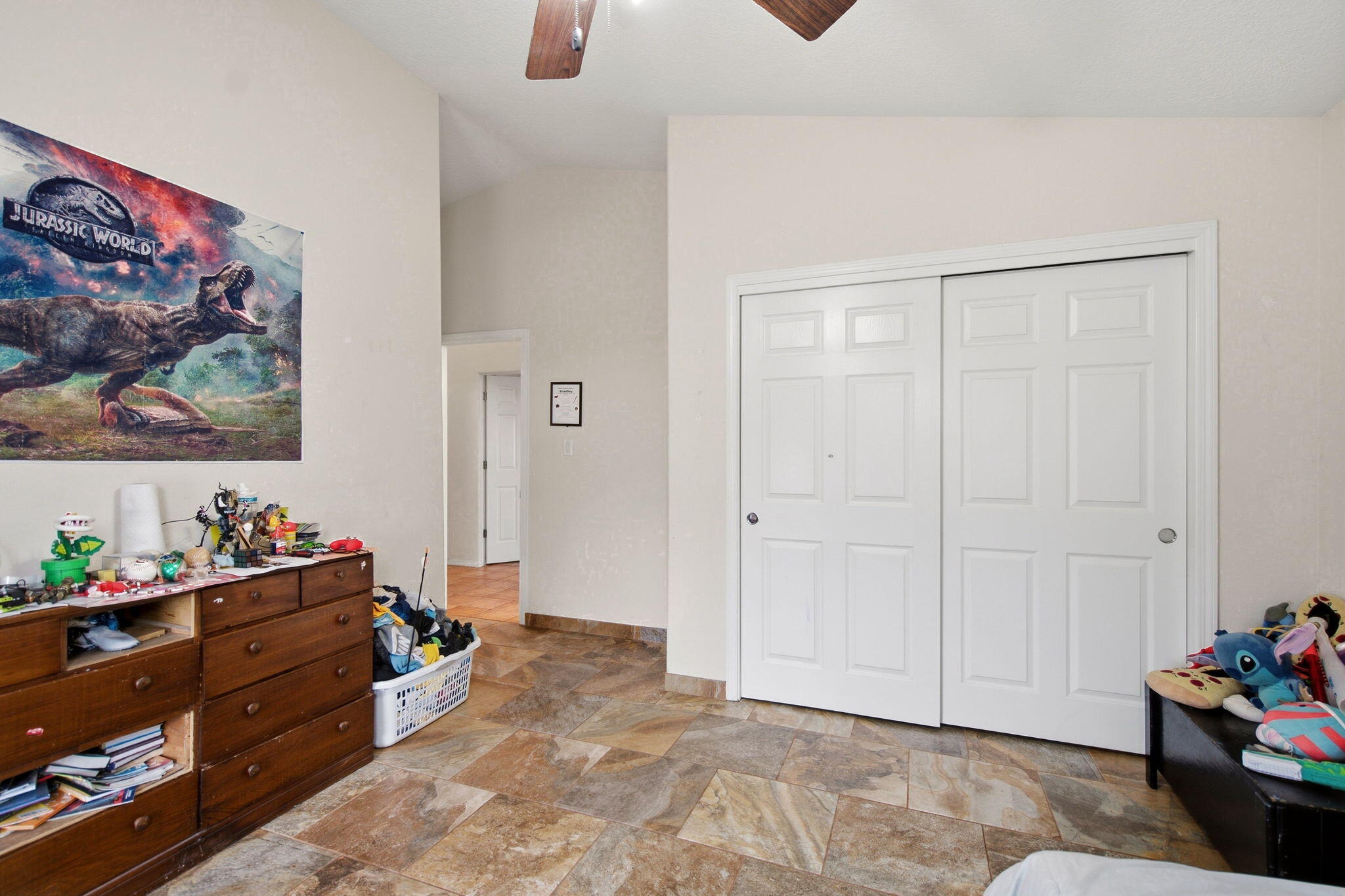 Photo 5 — 2509 Flagstone Road NE