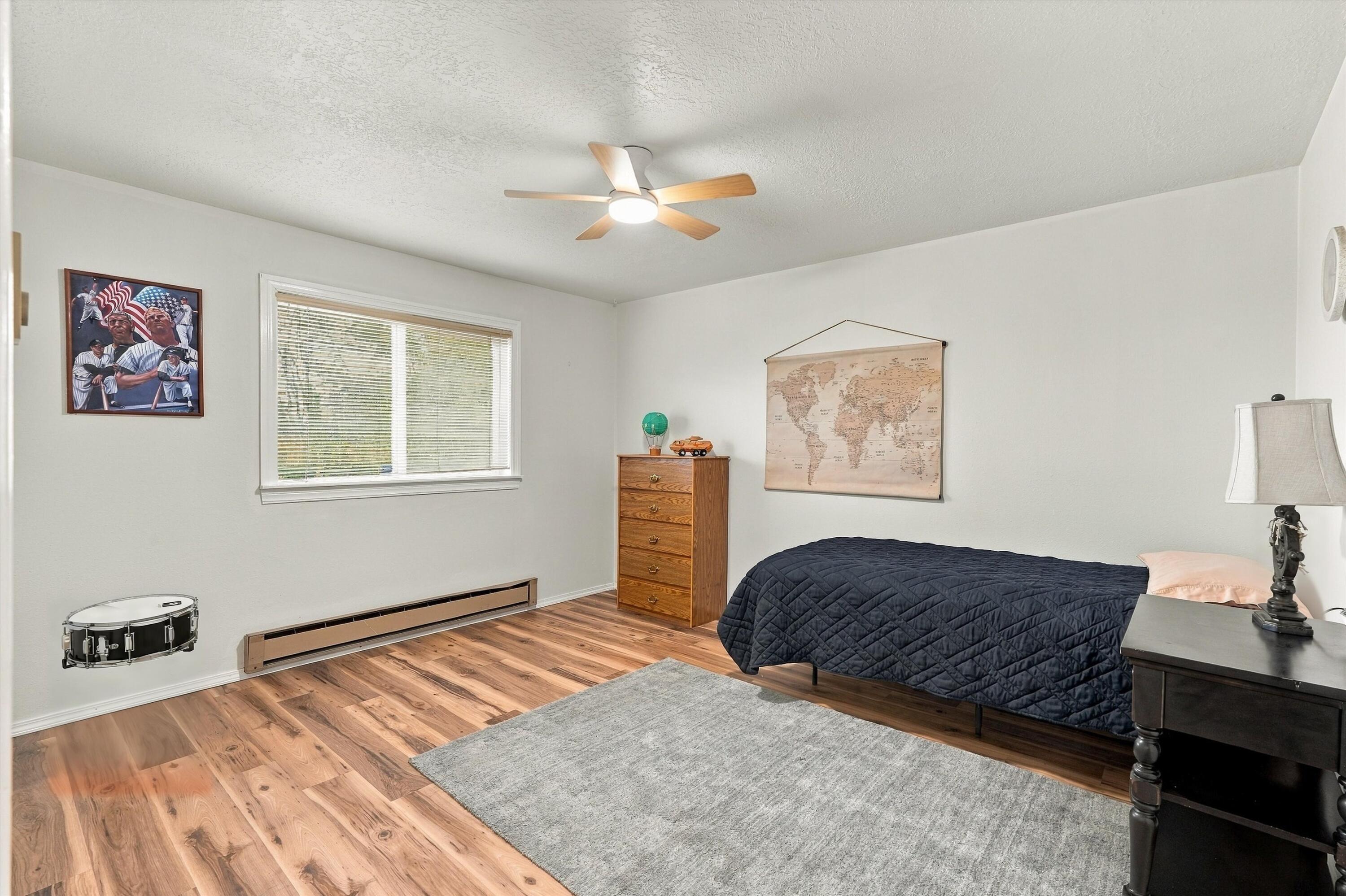Photo 18 — 3102 May Circle SE