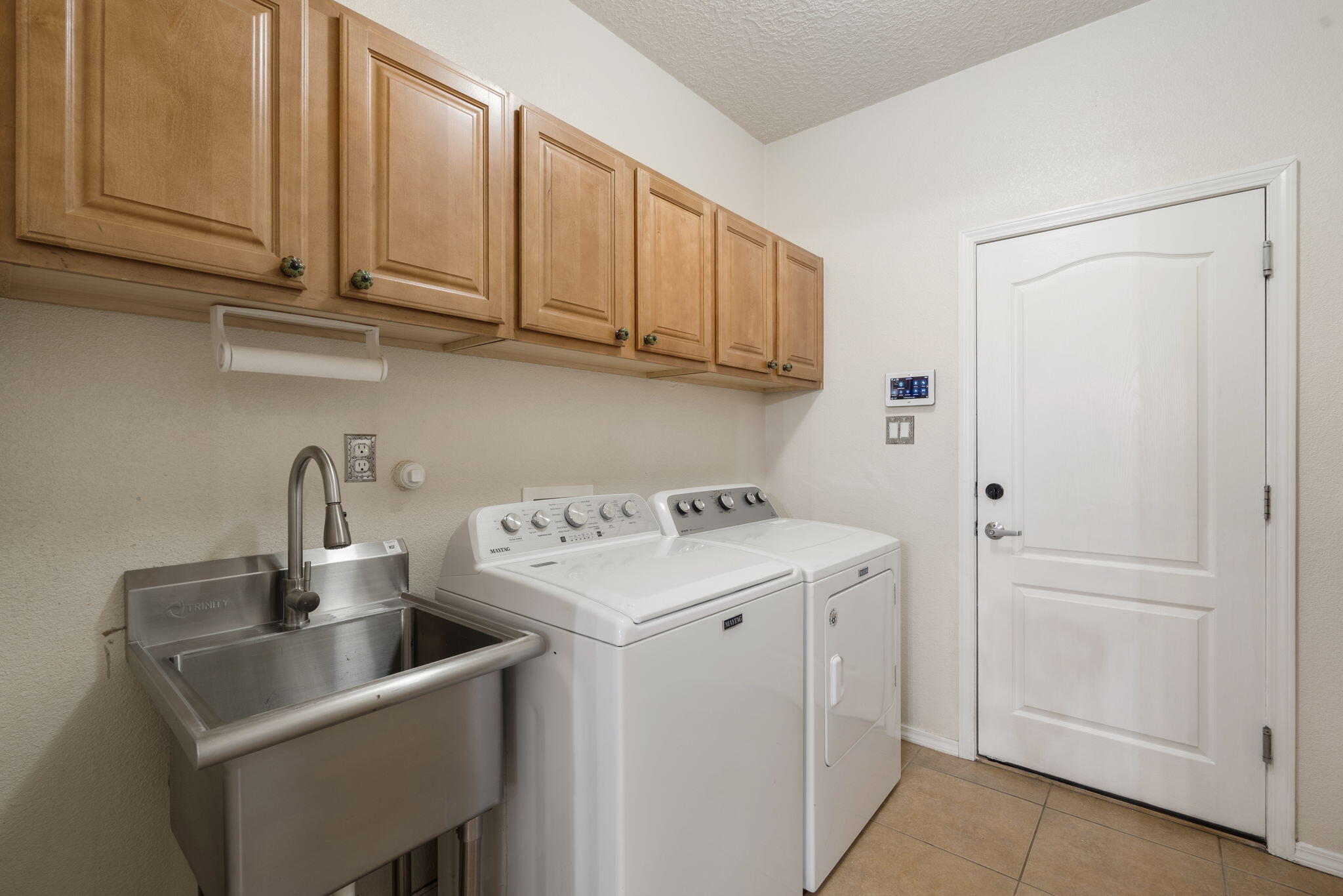 Photo 16 — 1909 Caramesa Drive SE