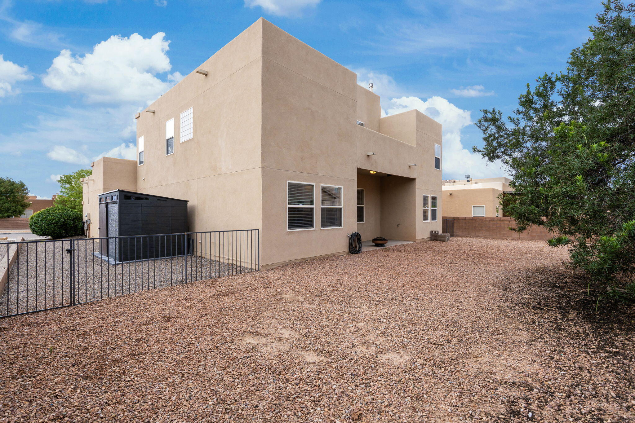 Photo 18 — 1909 Caramesa Drive SE