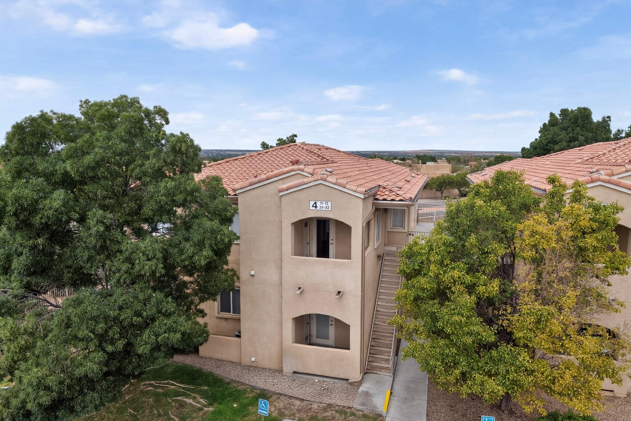 6800 Vista Del Norte Drive NE 422, Albuquerque, NM 87113
