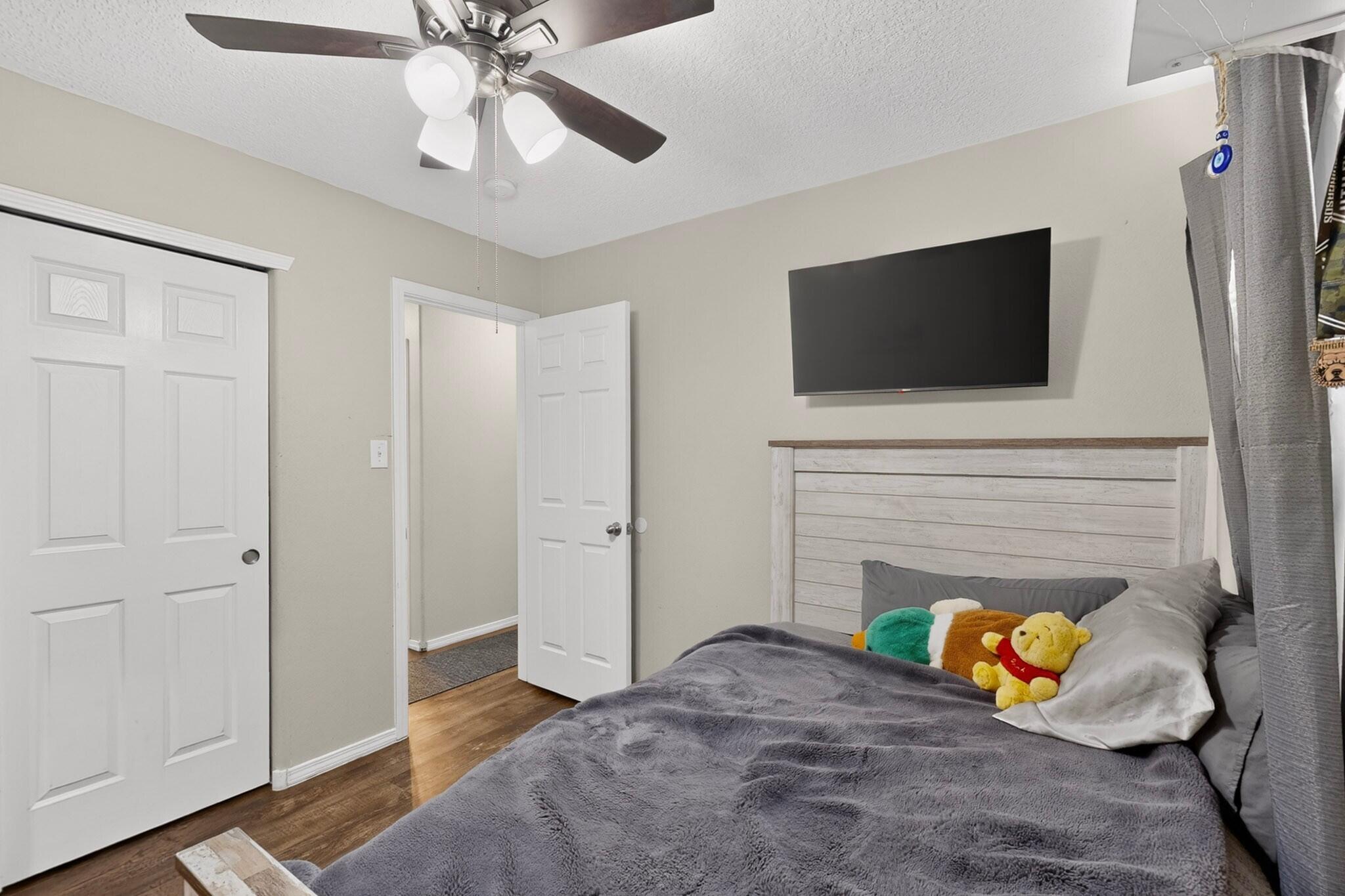 Photo 10 — 10716 Beaker Road SW