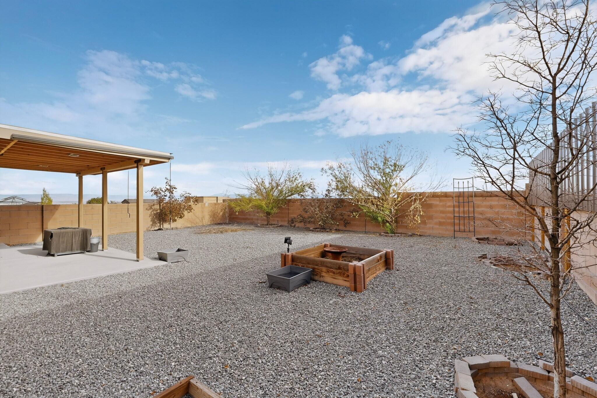 Photo 12 — 10716 Beaker Road SW