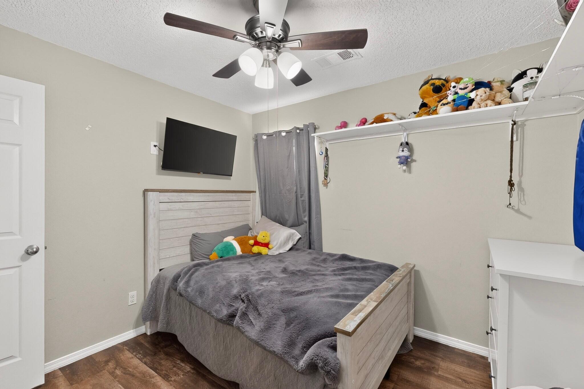 Photo 19 — 10716 Beaker Road SW