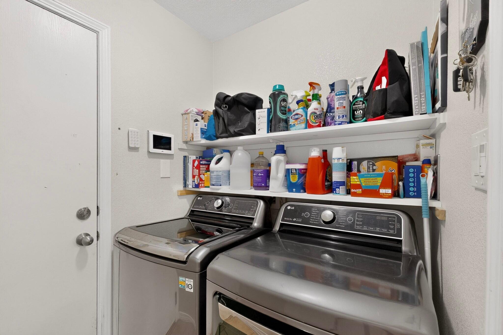 Photo 9 — 10716 Beaker Road SW