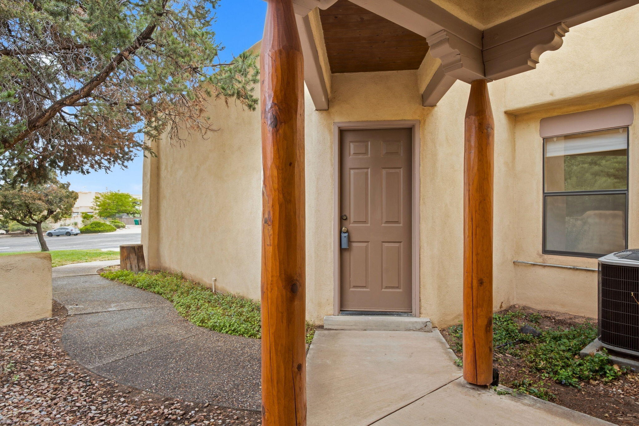 Photo 16 — 2046 Rivers Edge Drive NE