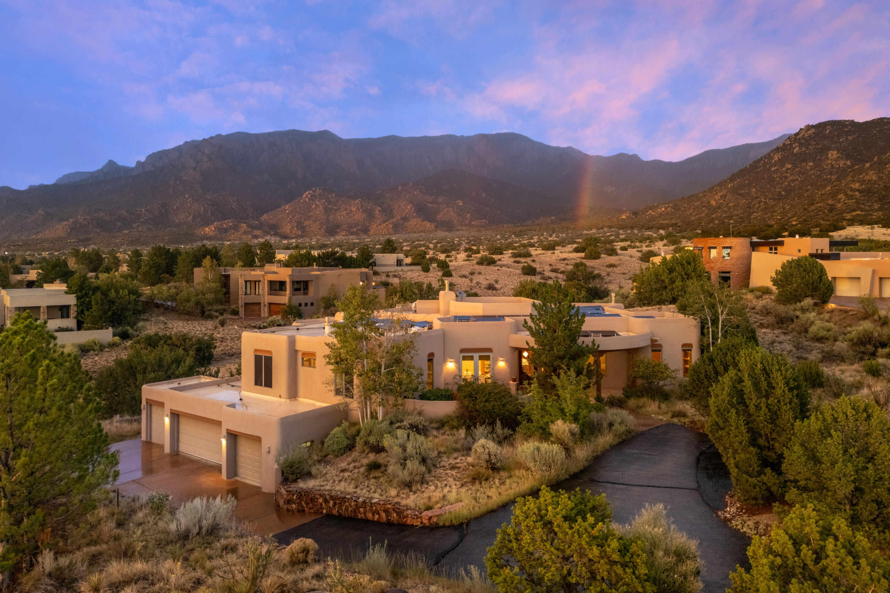 13723 Apache Plume Place NE, Albuquerque, NM 87111