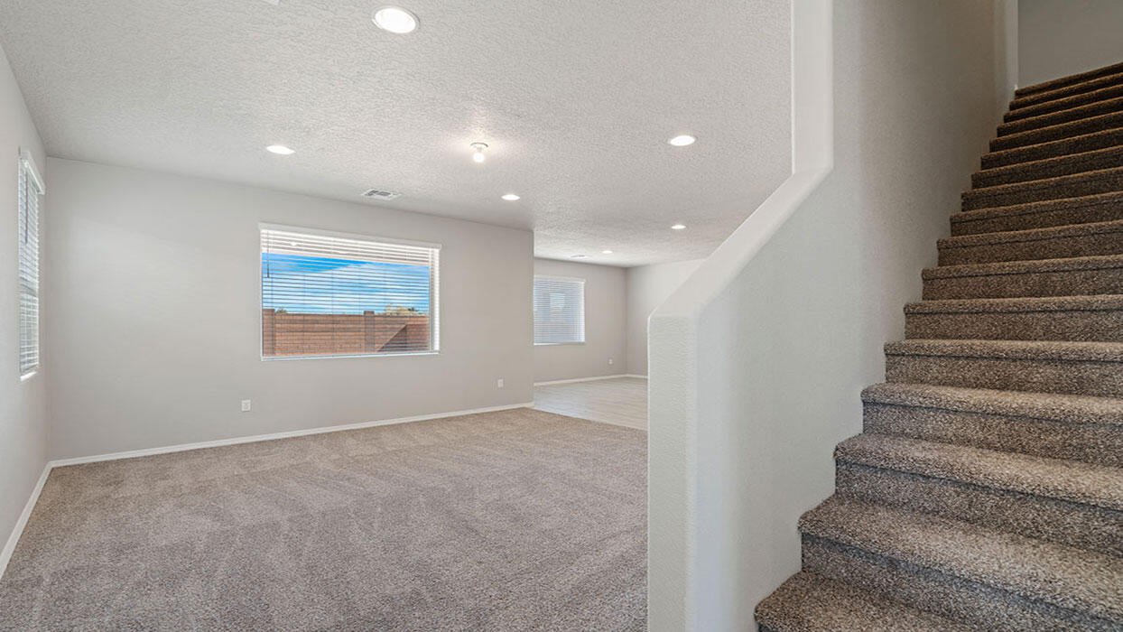 Photo 6 — 2417 Eglisfield Loop NE