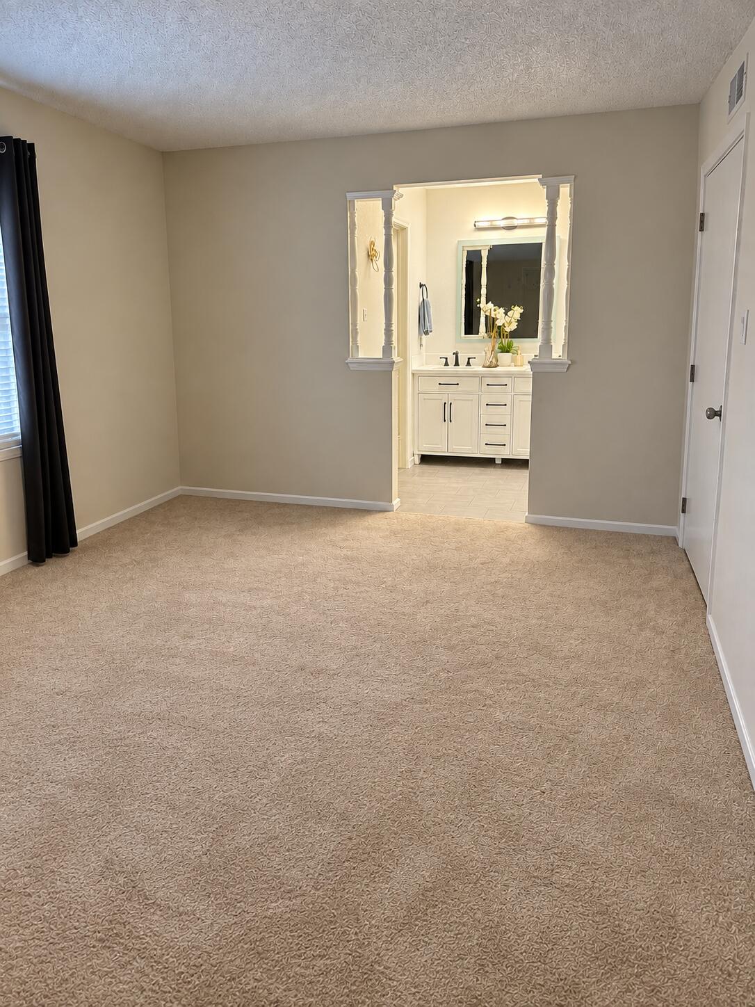 Photo 7 — 3708 Chelwood Drive NE