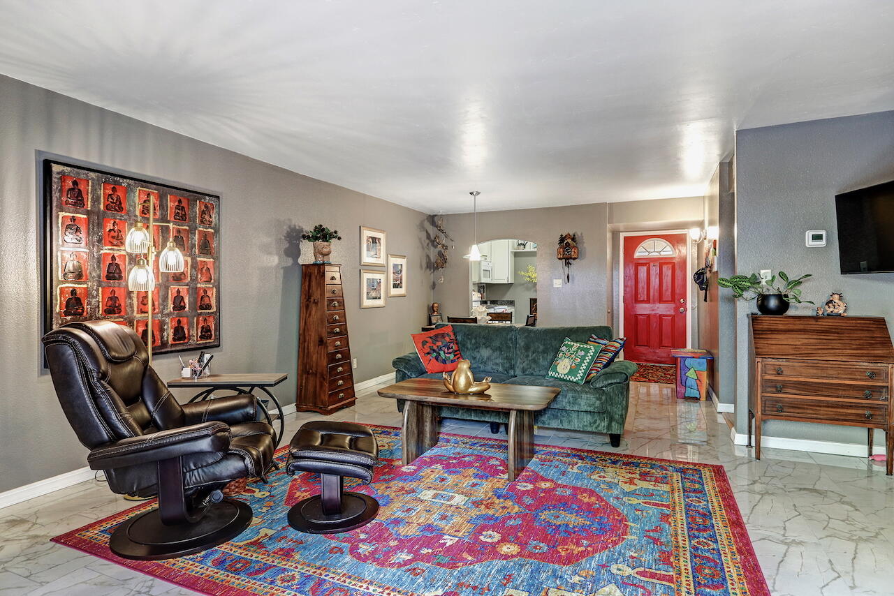 Photo 11 — 1821 Dartmouth Drive NE 104