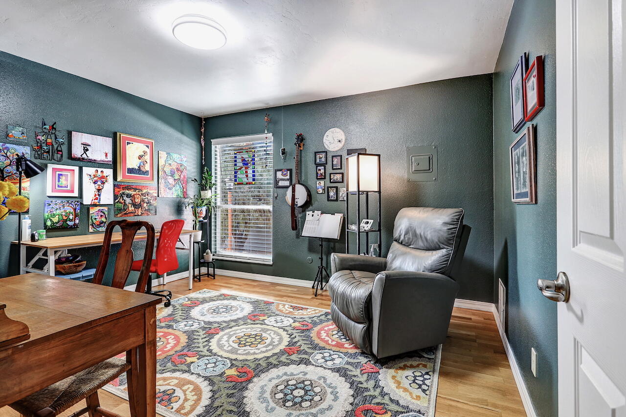 Photo 6 — 1821 Dartmouth Drive NE 104